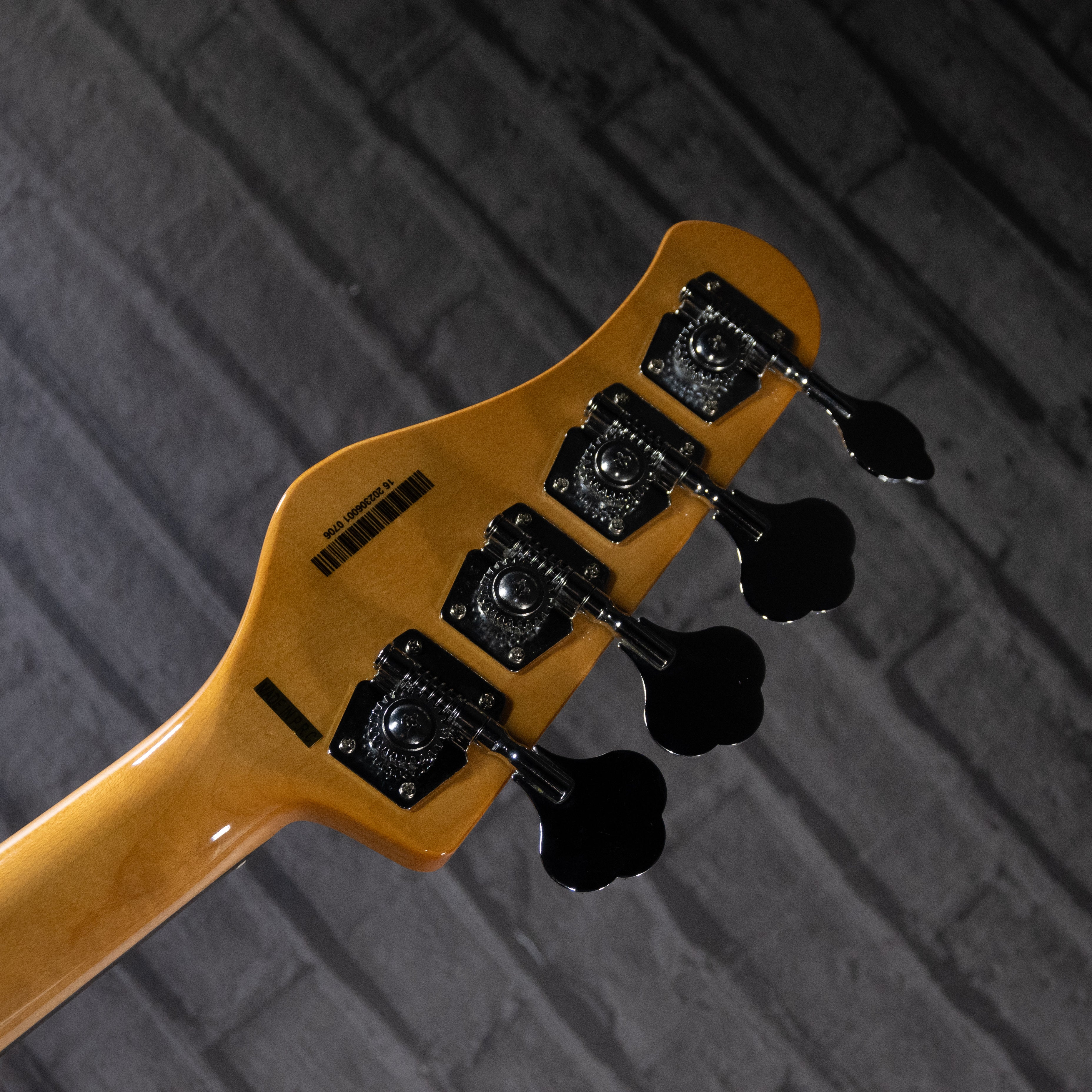 Tagima TW-65 4-String Electric Bass Guitar (Sunburst)