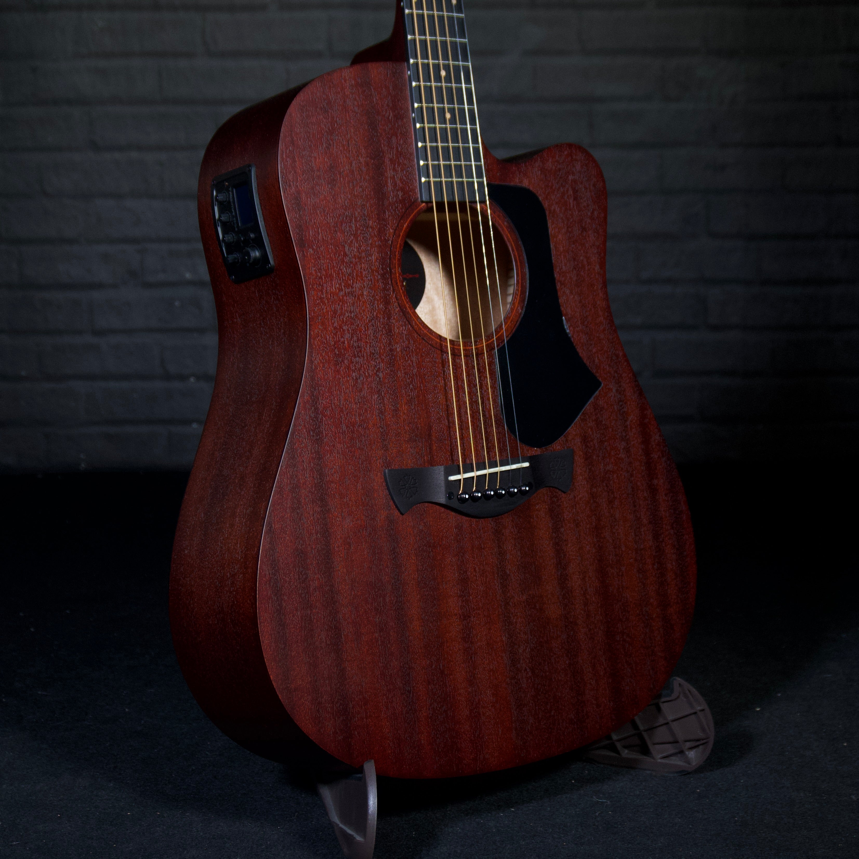 Tagima Kansas Gran Reserva Dreadnought Acoustic/Electric Guitar