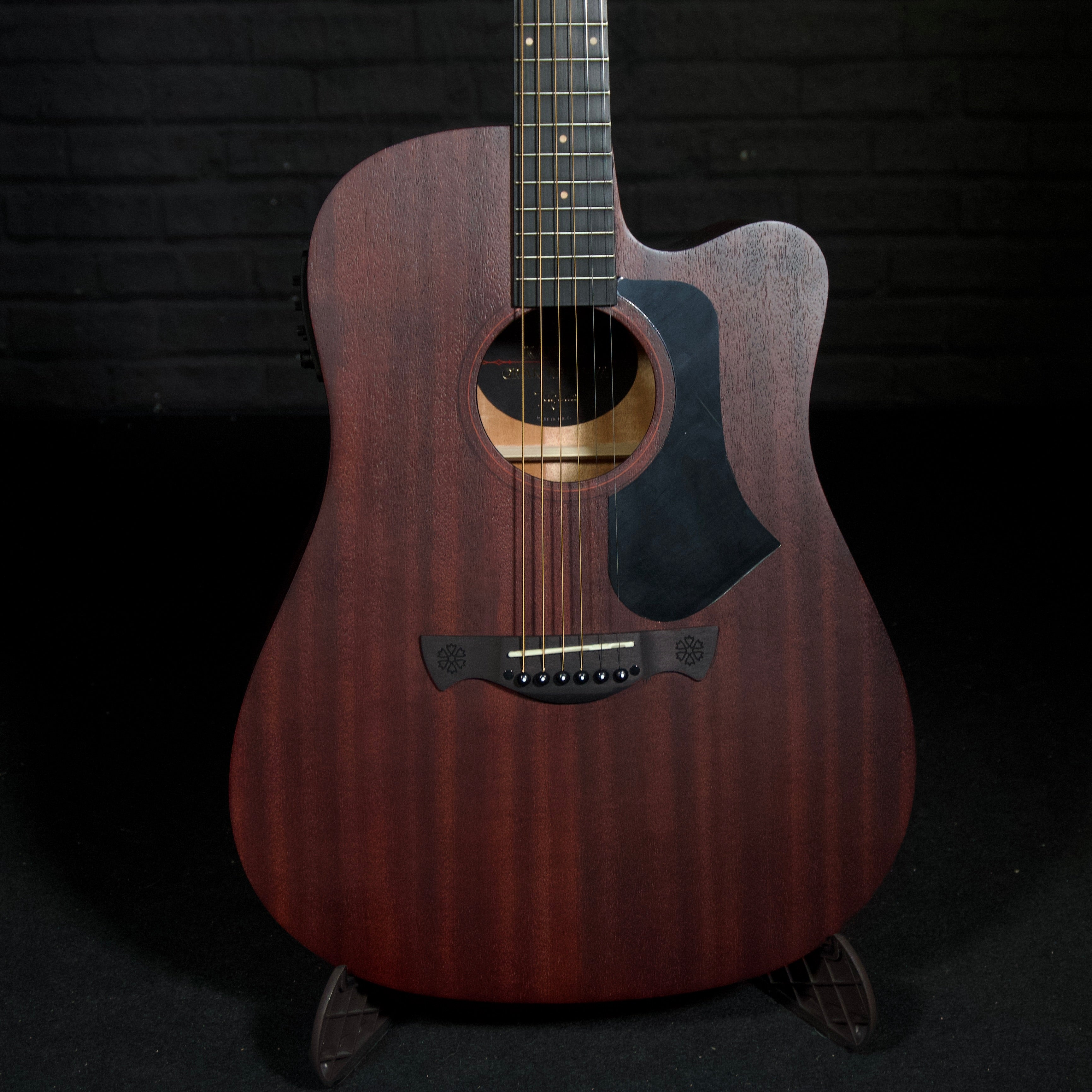 Tagima Kansas Gran Reserva Dreadnought Acoustic/Electric Guitar