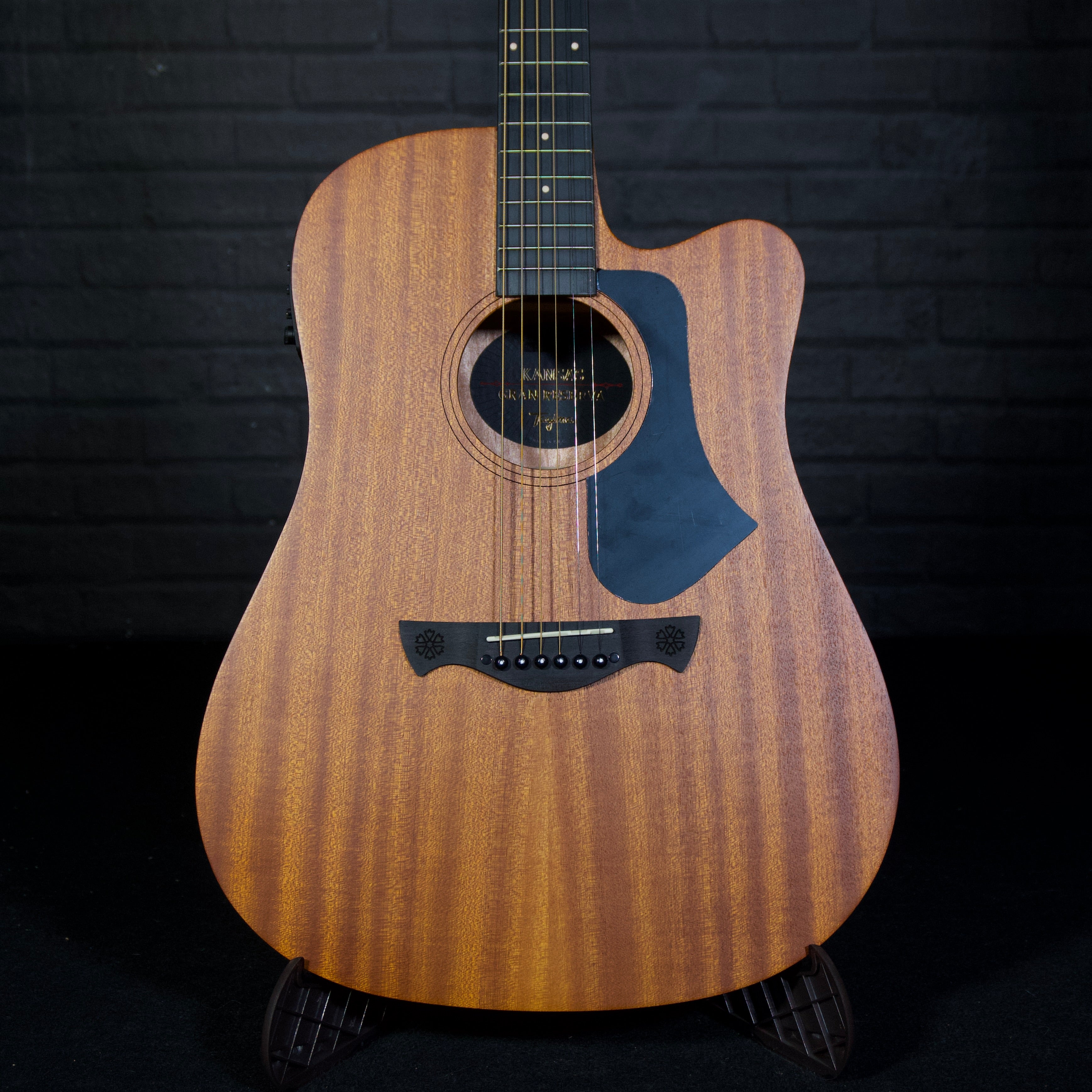 Tagima Kansas Gran Reserva Dreadnought Acoustic/Electric Guitar