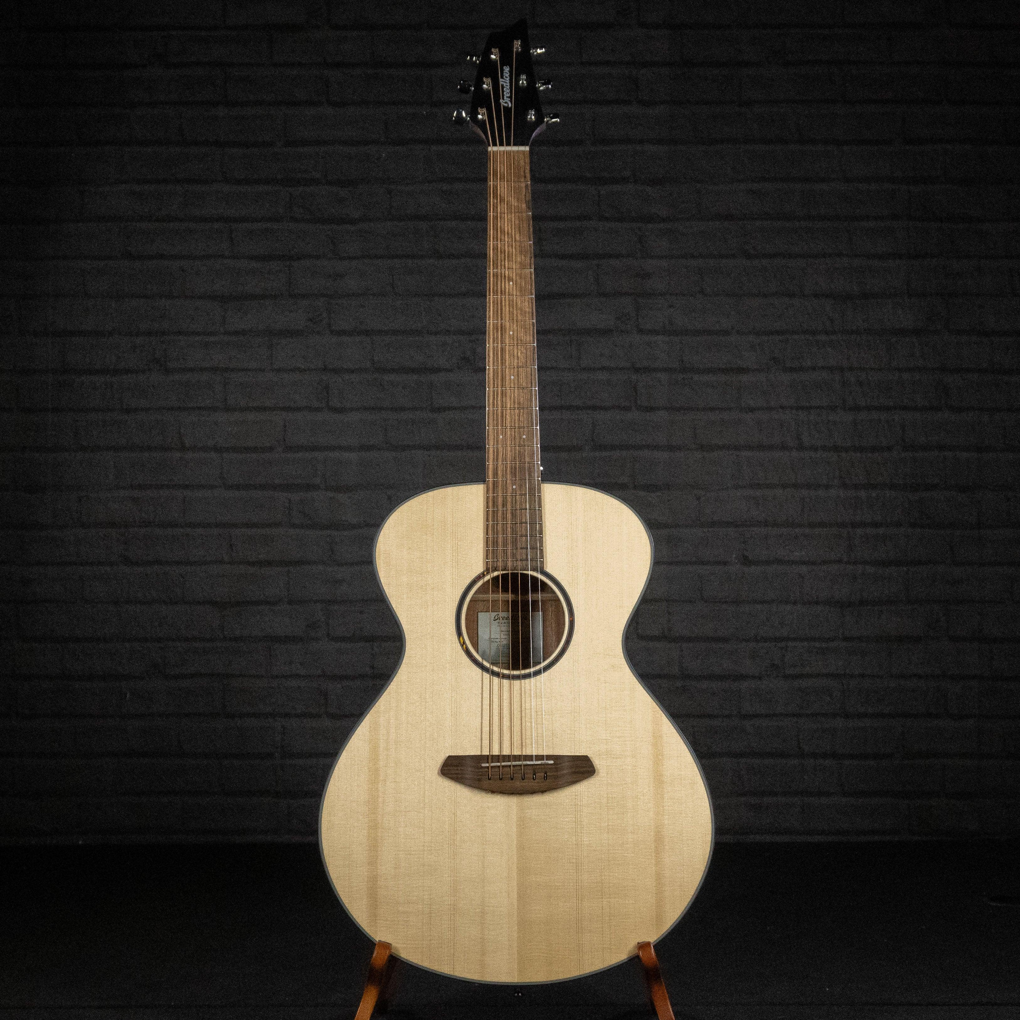 Breedlove Discovery S Concert (European Spruce - African Mahogany) - Impulse Music Co.
