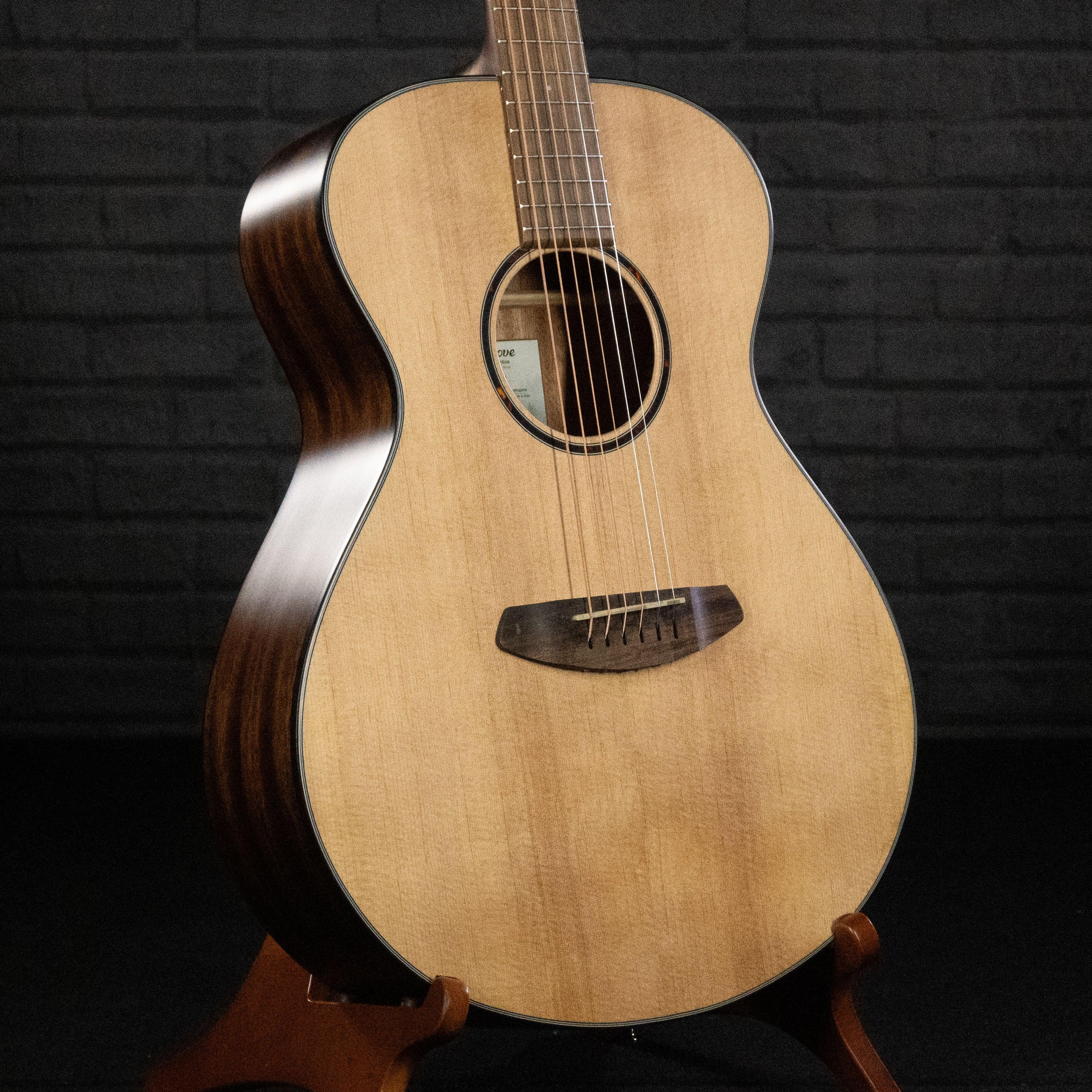 Breedlove Discovery S Concert (Sitka Spruce - African Mahogany) - Impulse Music Co.