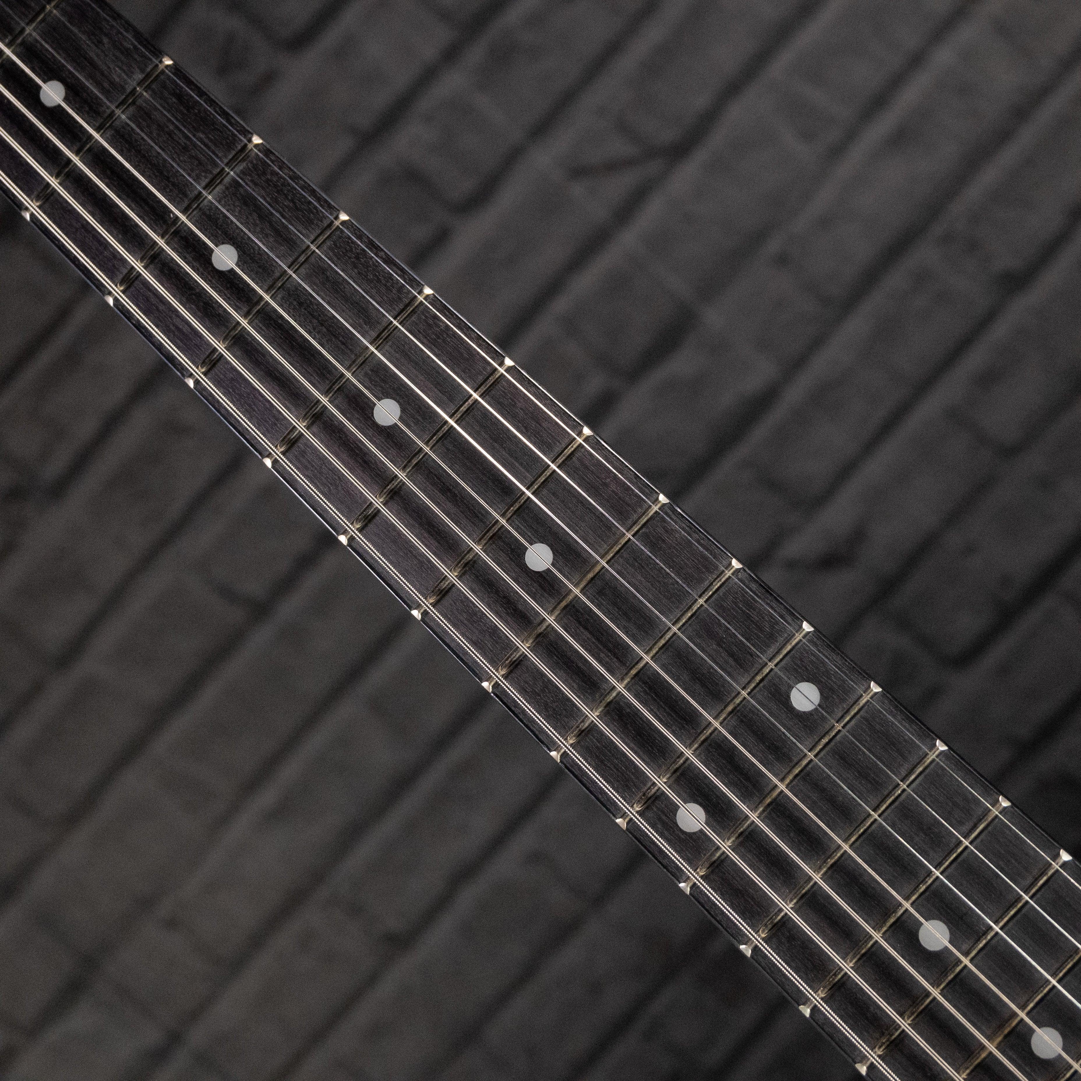 Ibanez Gio GRG7221 7-String Electric Guitar (White) - Impulse Music Co.