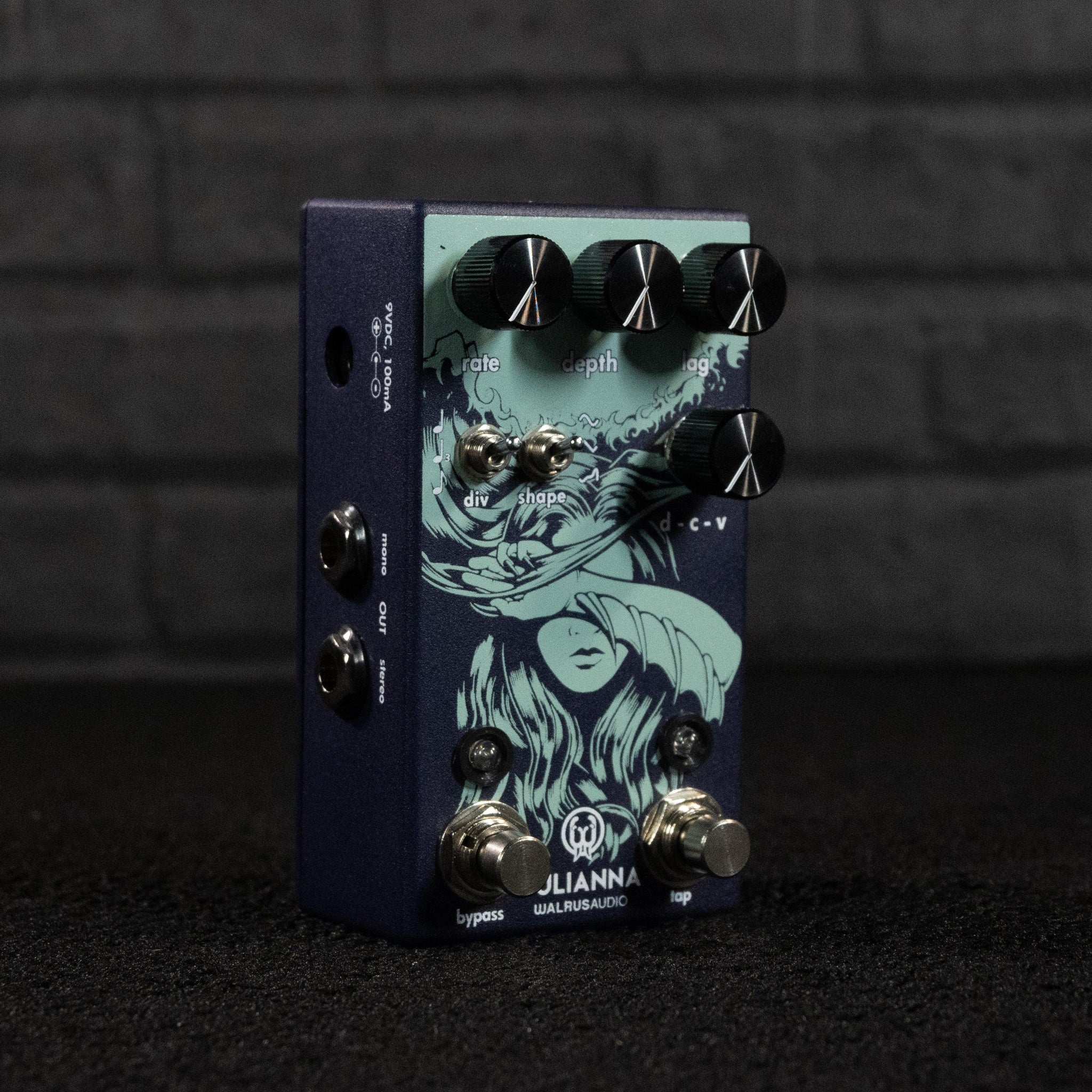 Walrus Audio Julianna Deluxe Chorus/Vibrato Guitar Pedal