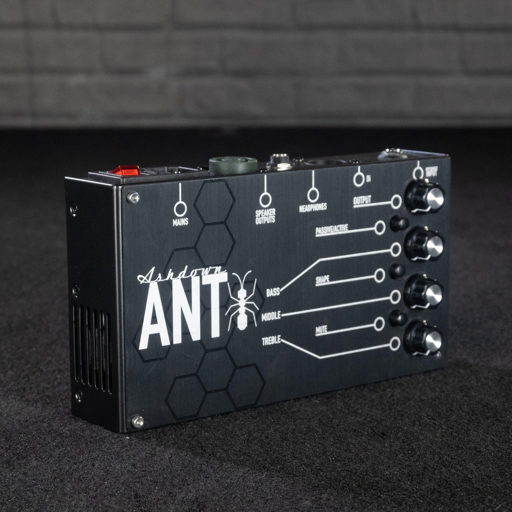 Ashdown Engineering The Ant Pedalboard Bass-Amp
