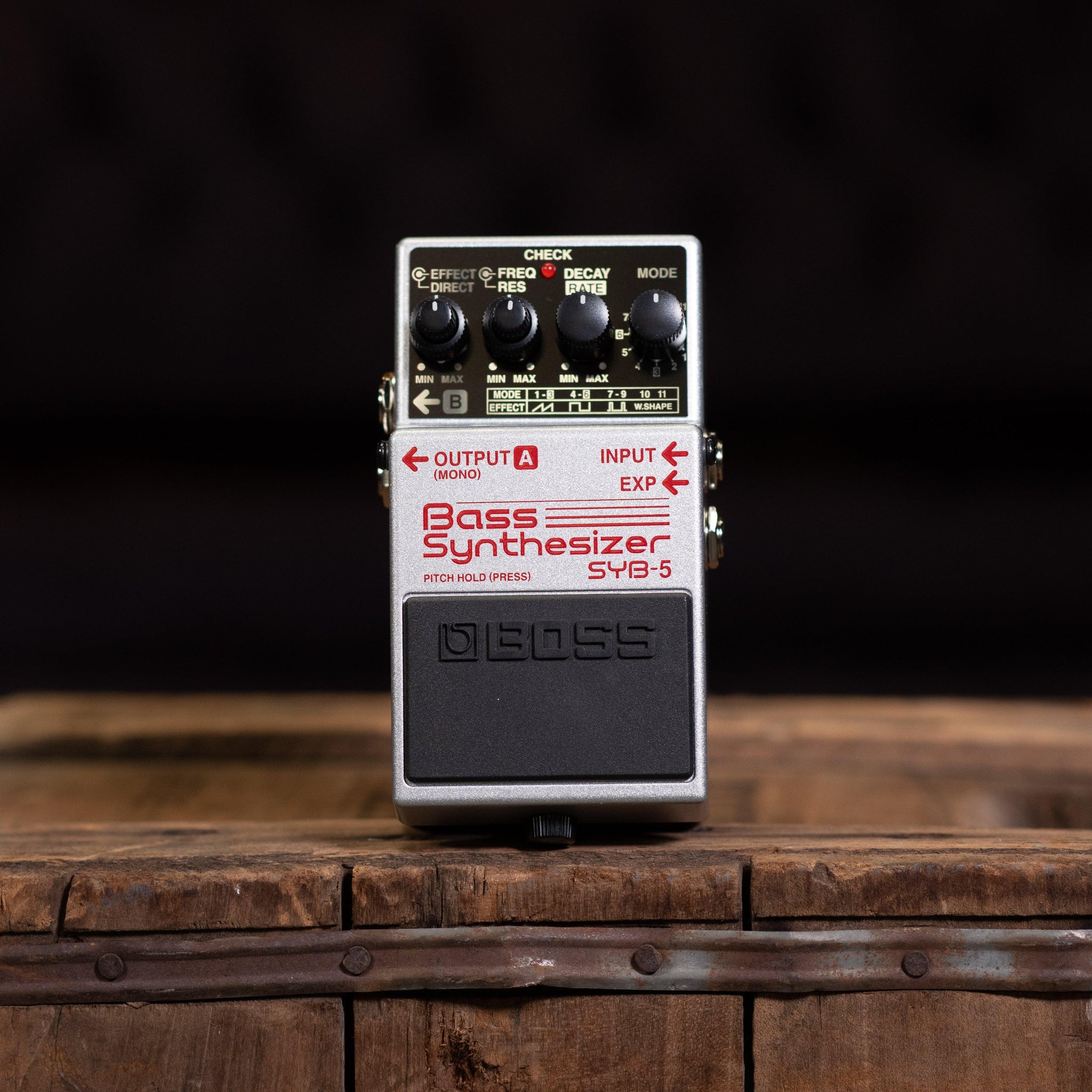 boss bass synth pedal Boss Bass Synth SYB-5 freeshipping