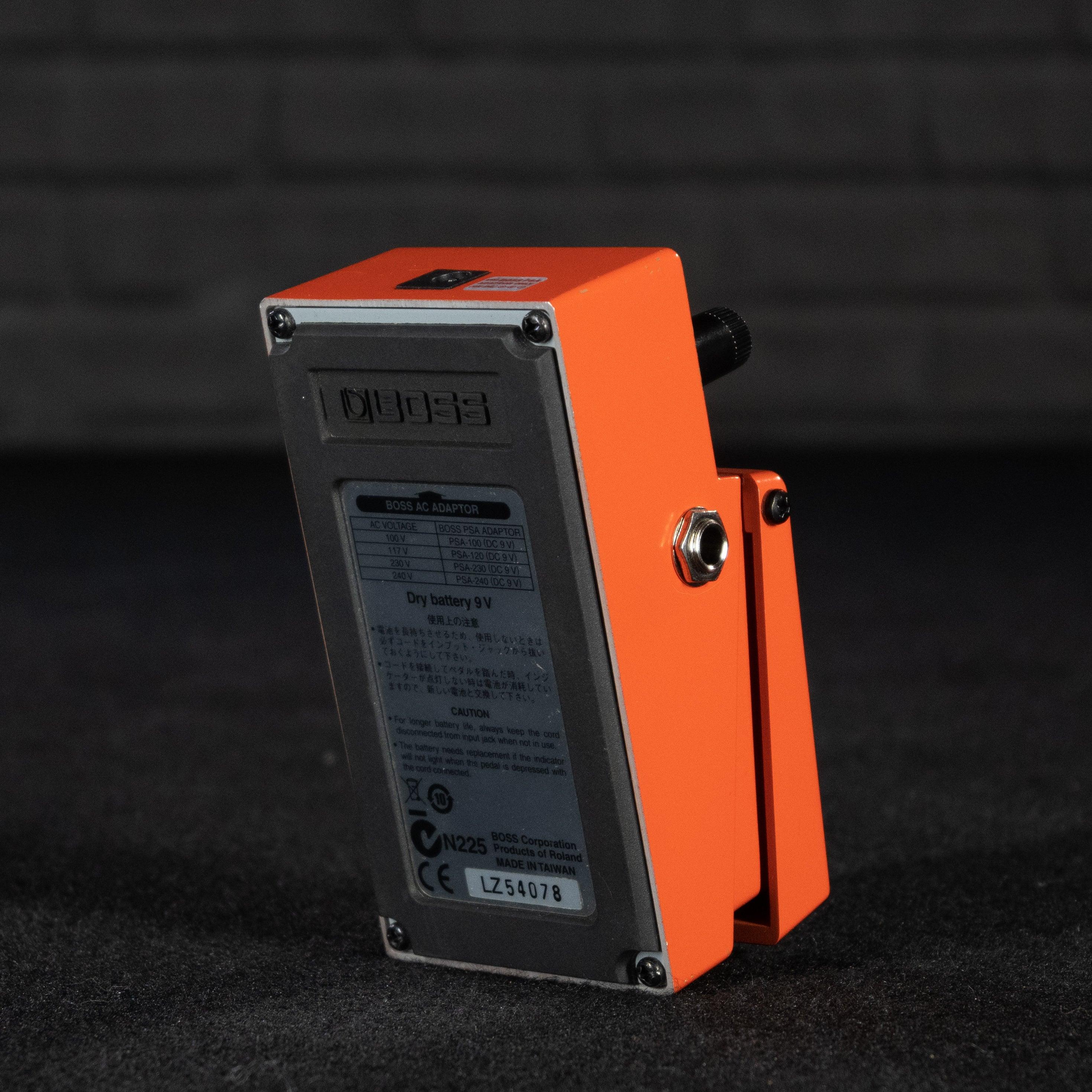 Boss MD-2 Mega Distortion Guitar Pedal USED - Impulse Music Co.