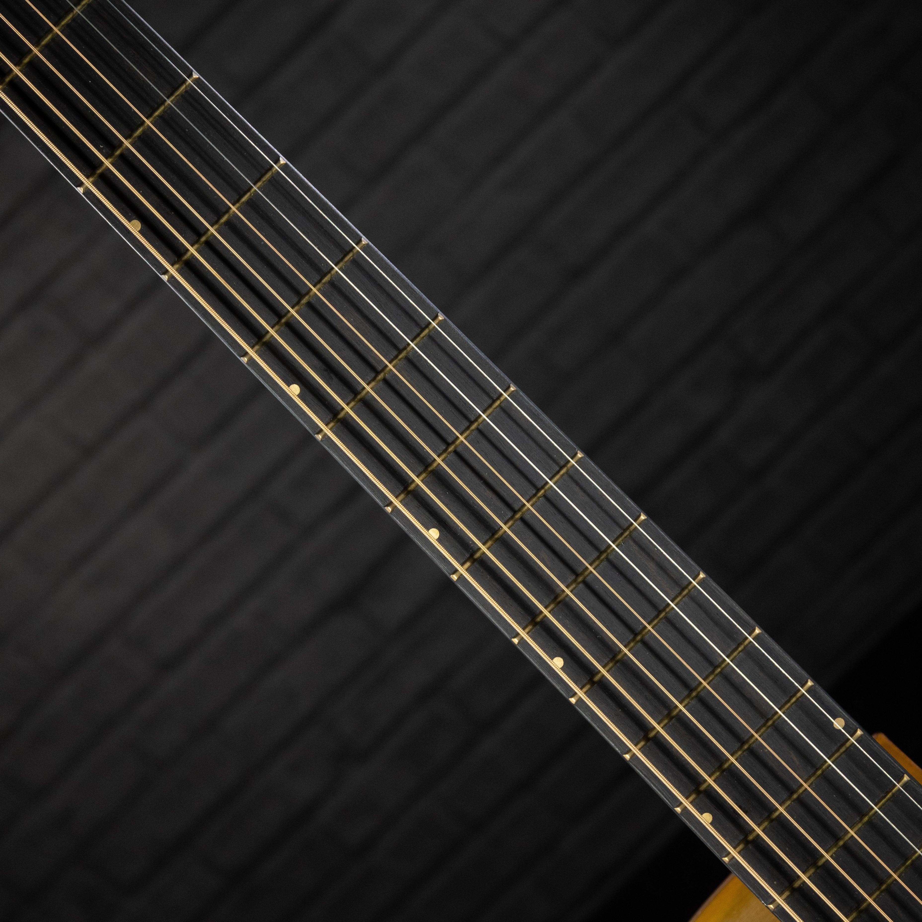 Breedlove Artista Concert Natural Shadow CE - Impulse Music Co.