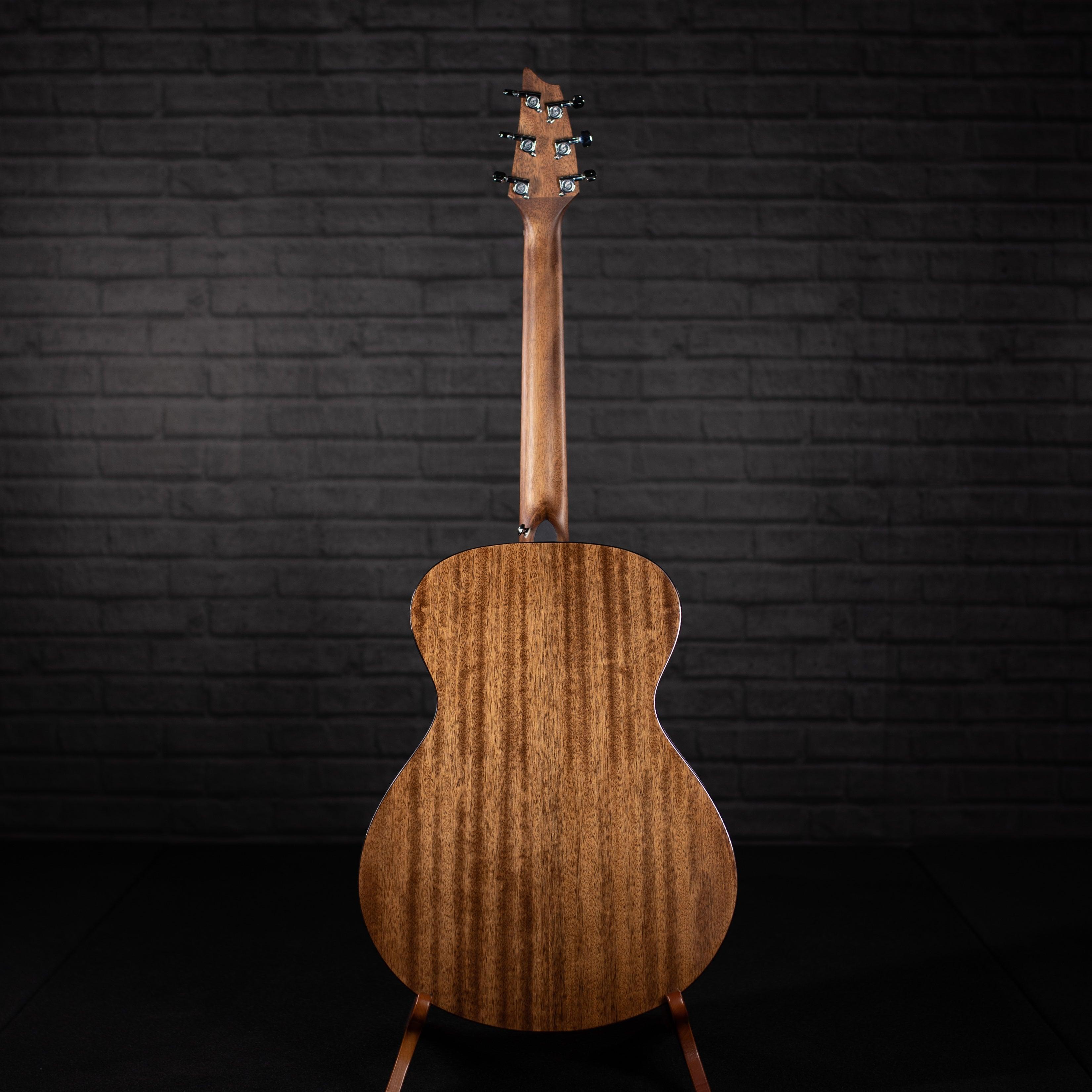 Breedlove Discovery Concert Acoustic Guitar - Impulse Music Co.