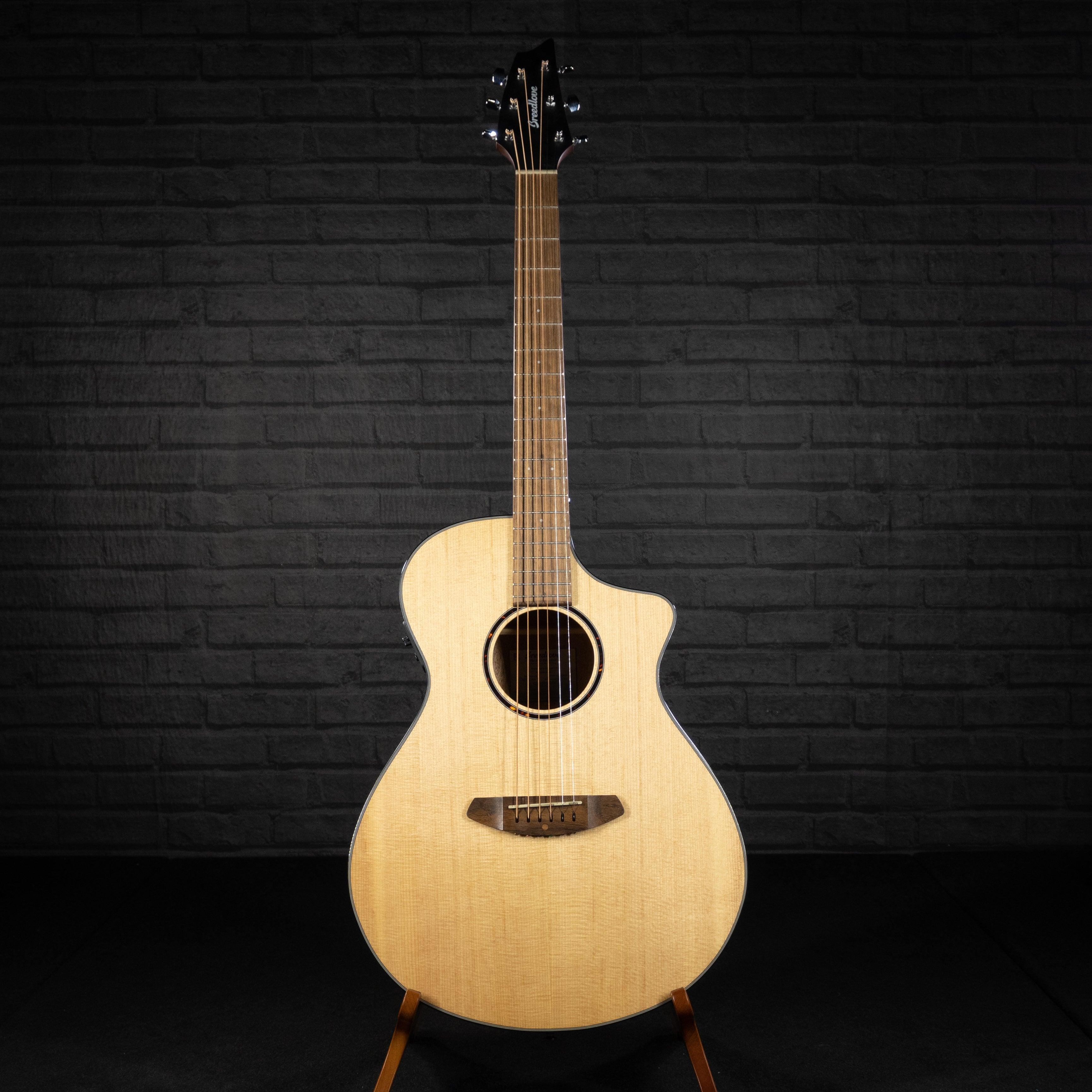 Breedlove Discovery S Concert B-STOCK - Impulse Music Co.