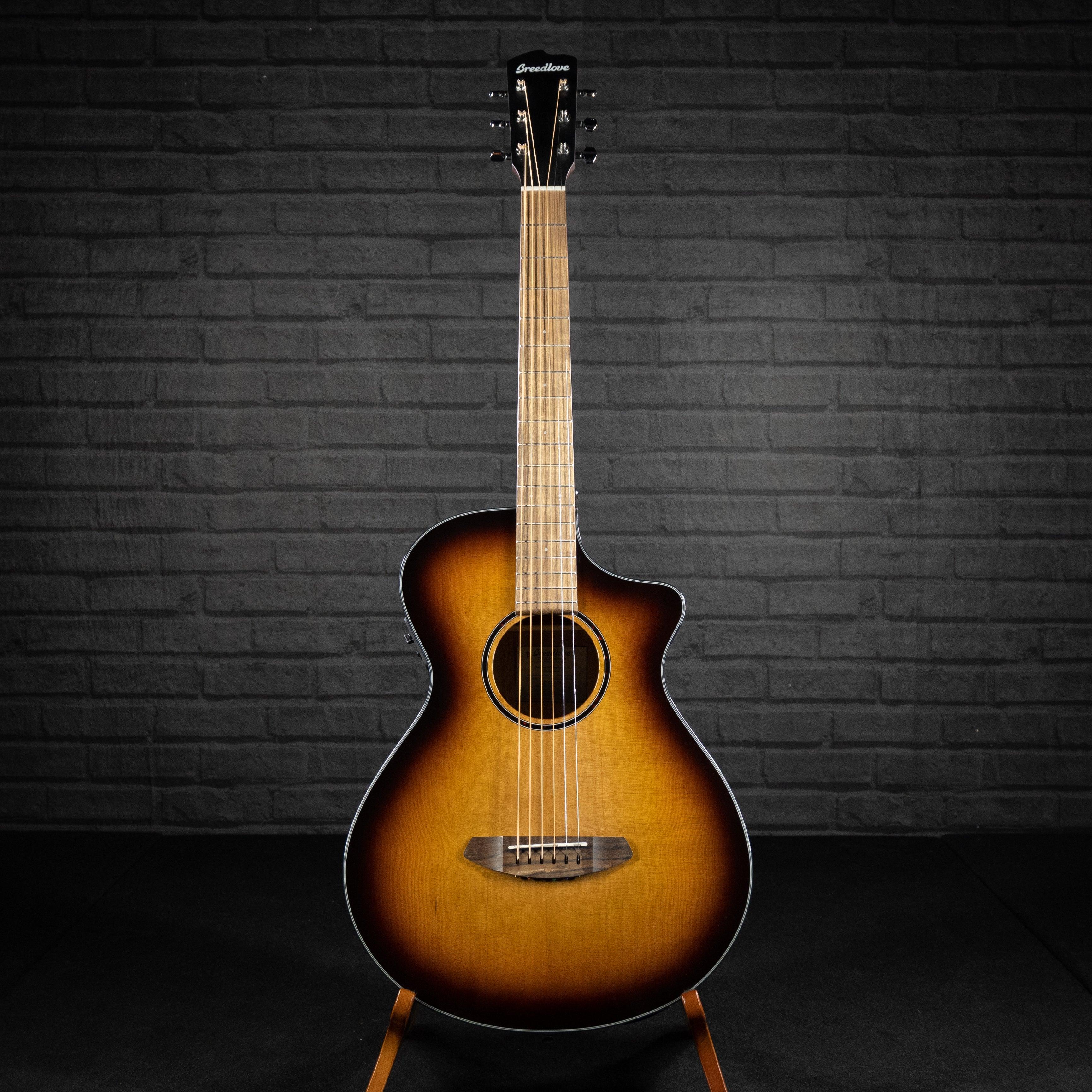 Breedlove Discovery S Concertina Edgeburst CE B-STOCK - Impulse Music Co.