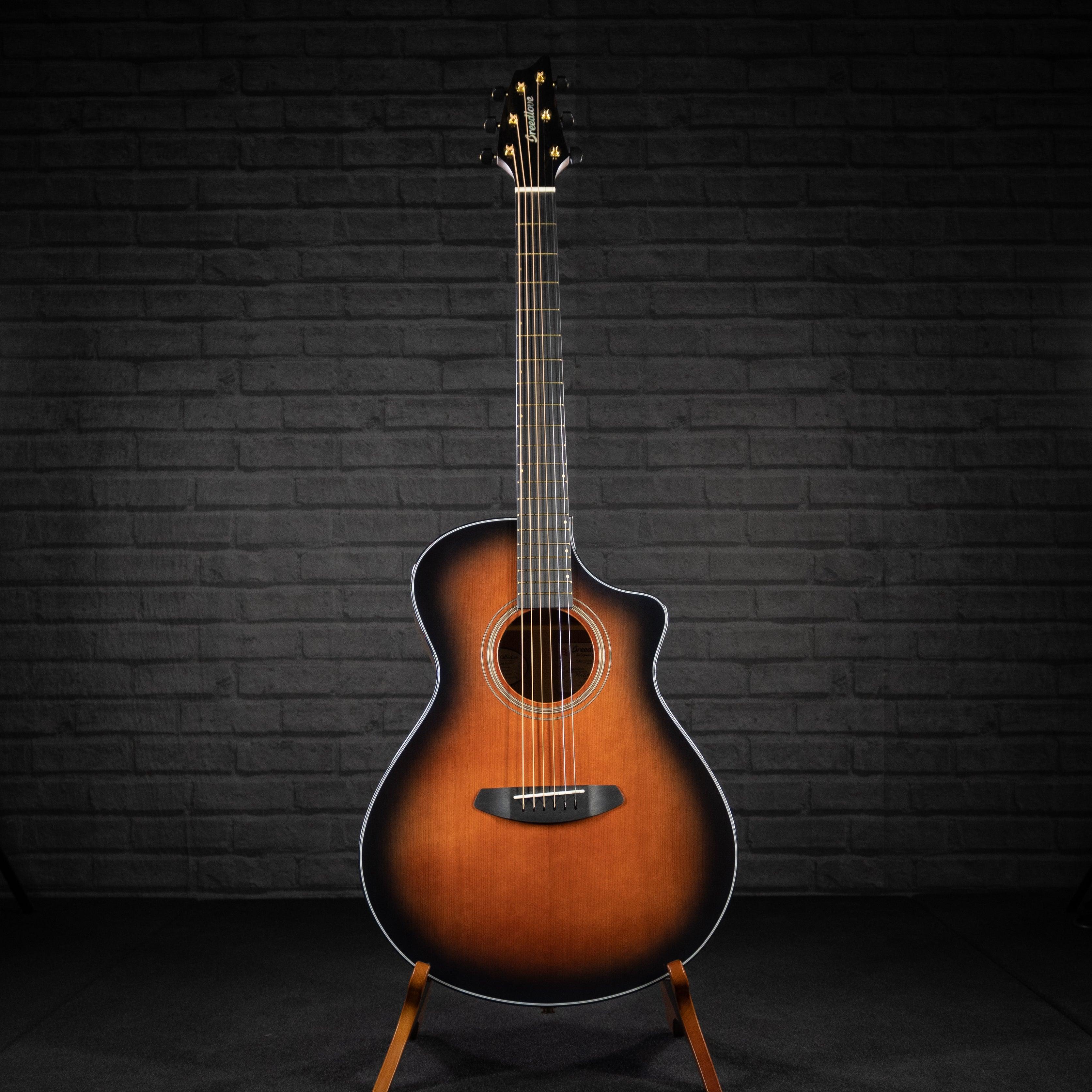 Breedlove Performer Concert Bourbon CE (B-STOCK) - Impulse Music Co.