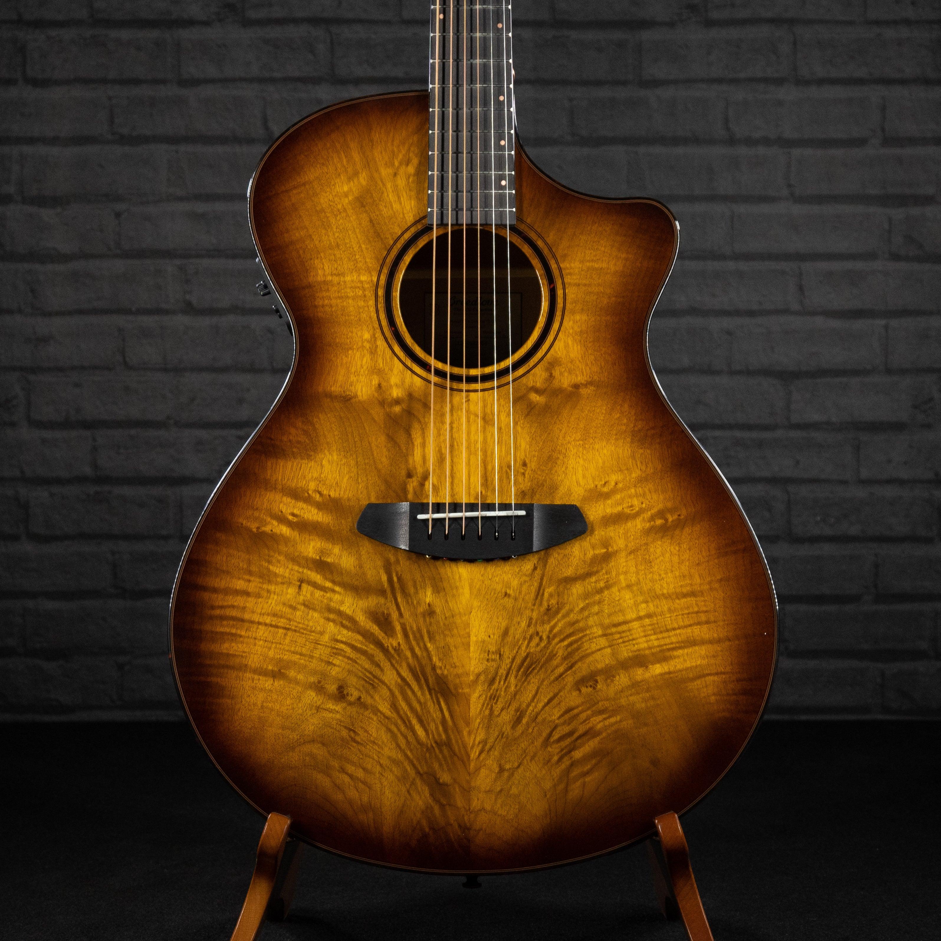 Breedlove Pursuit Exotic S Concert Tiger's Eye B-STOCK - Impulse Music Co.