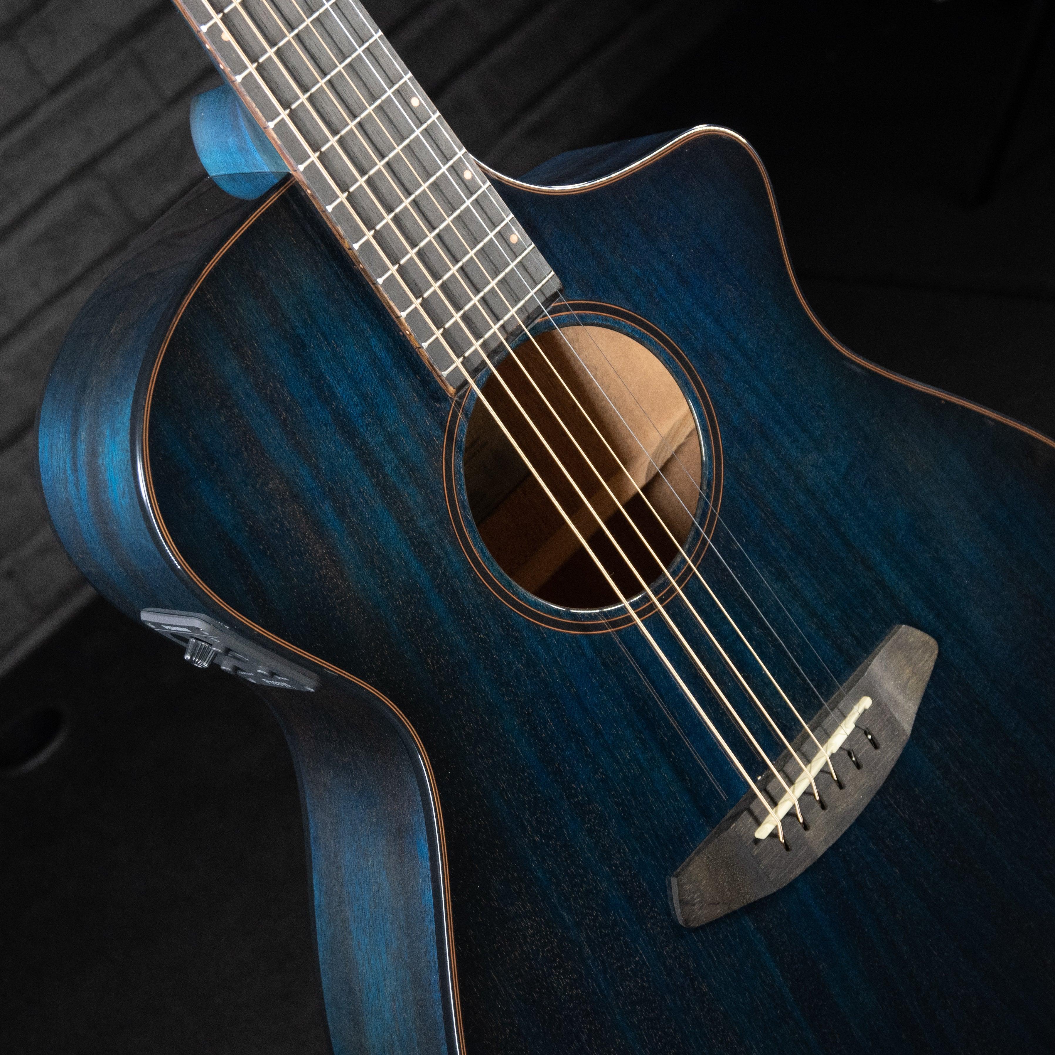 Breedlove Rainforest S Concert Papillion CE B-STOCK - Impulse Music Co.