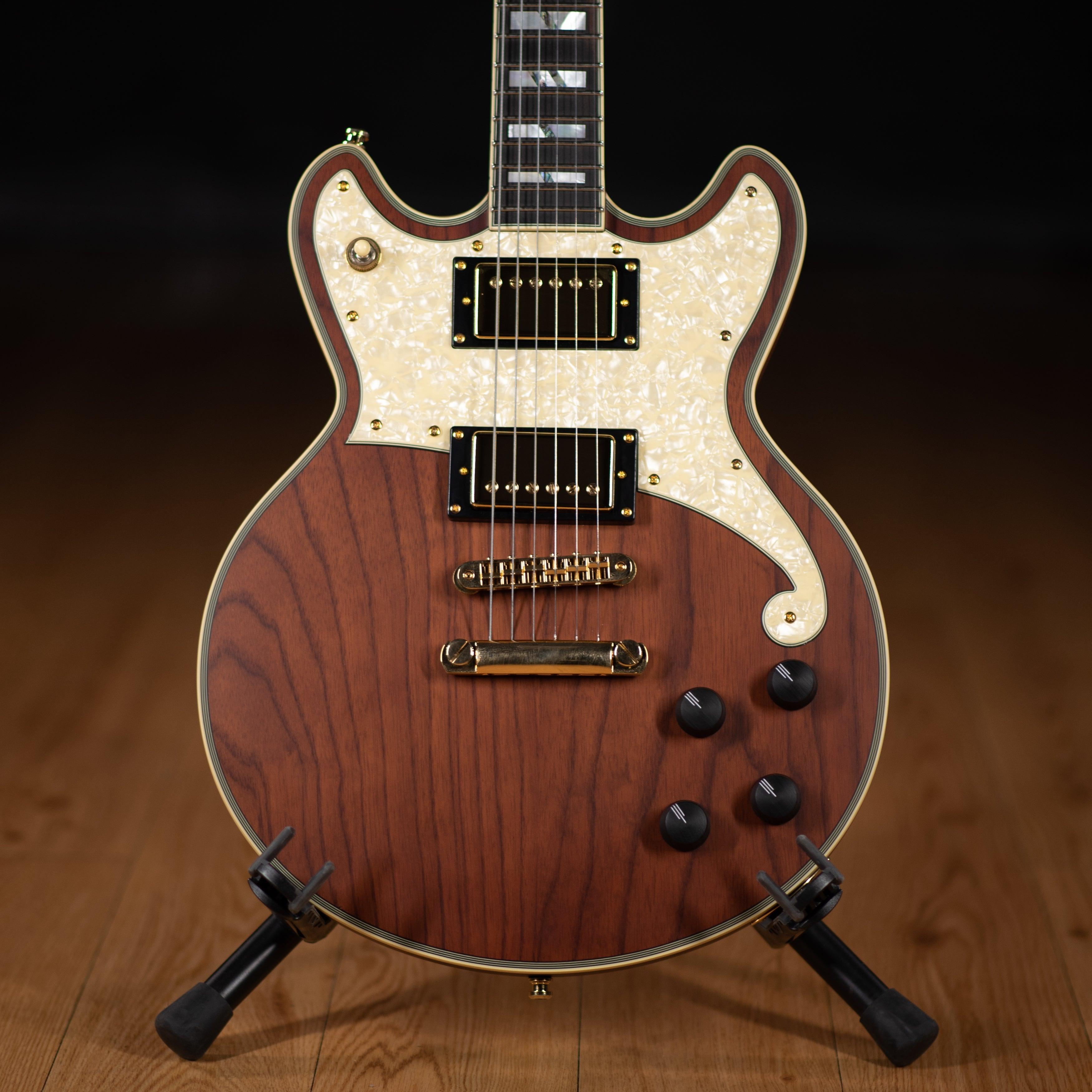 D'Angelico Deluxe Brighton Walnut Satin - Impulse Music Co.