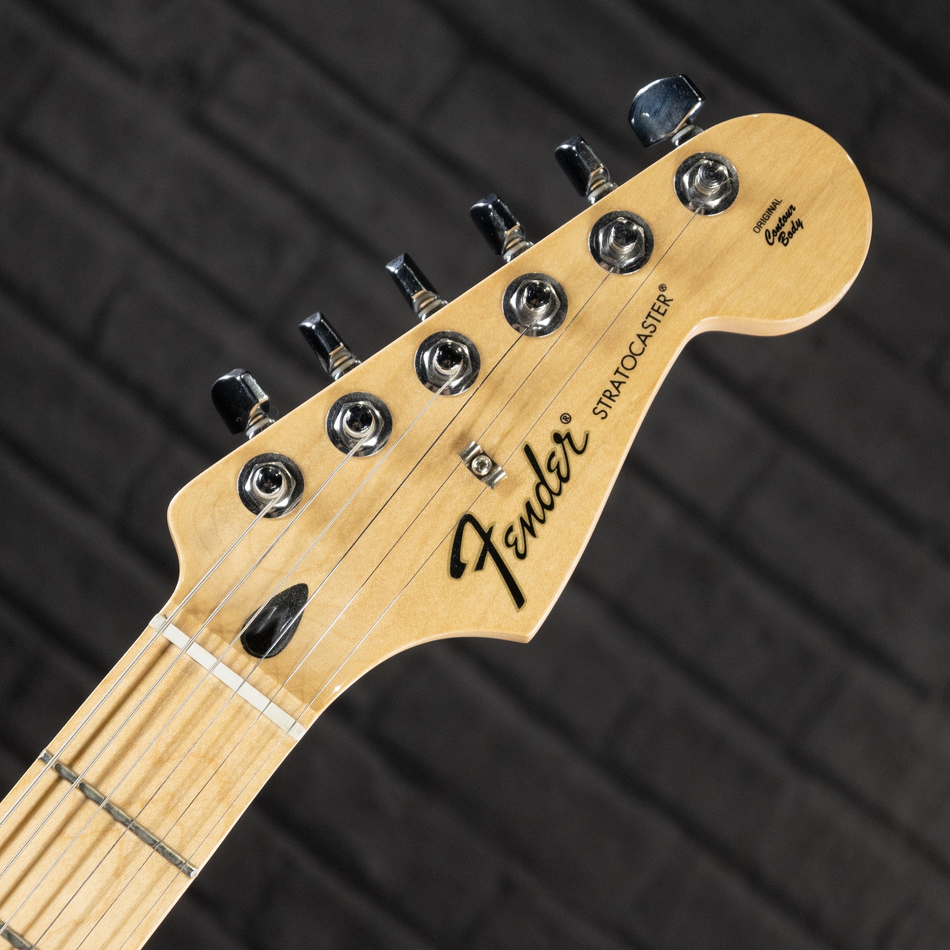 Fender Stratocaster MIM Arctic White USED - Impulse Music Co.