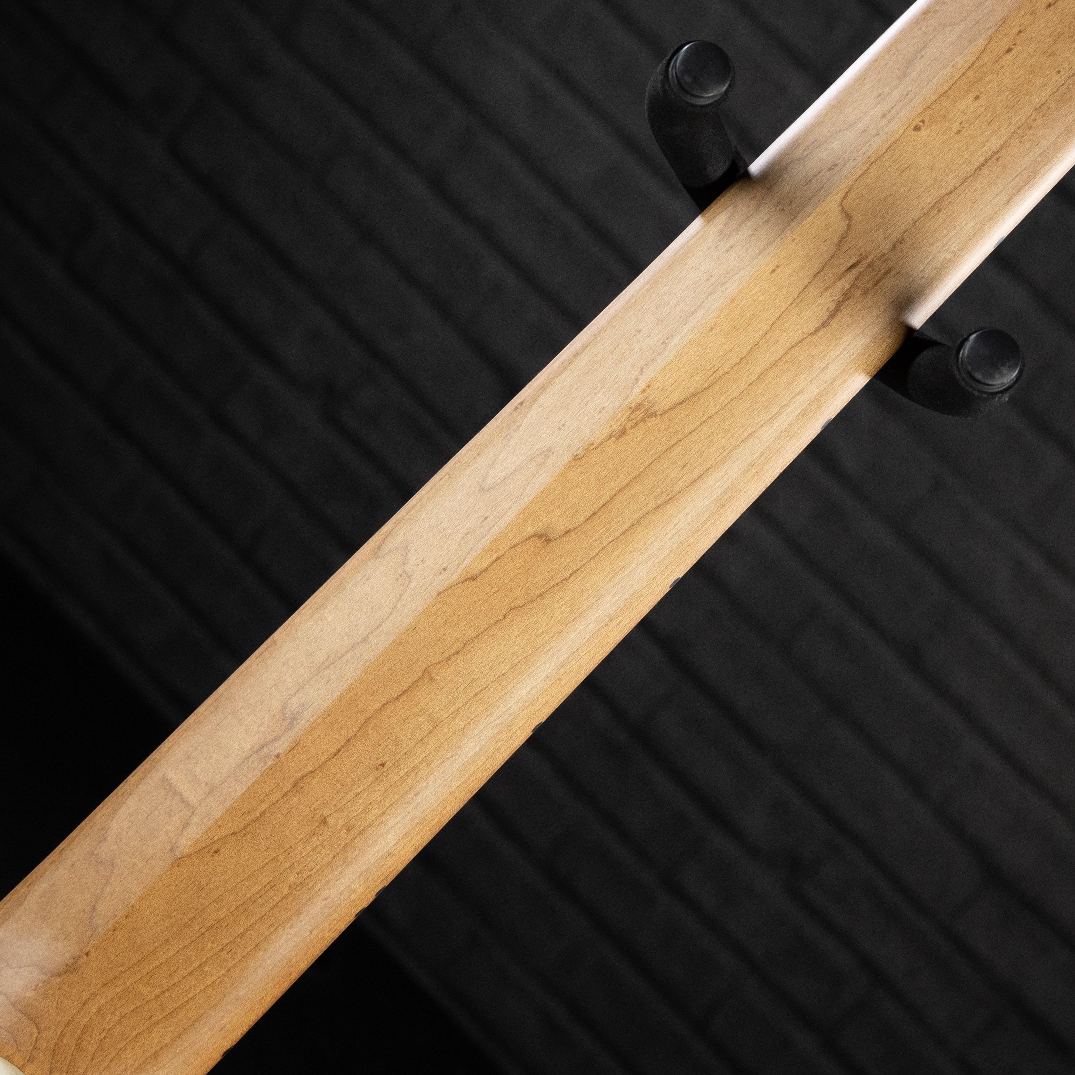 GOC Vajra 8 C-Series AON (Worn Powder White) - Impulse Music Co.