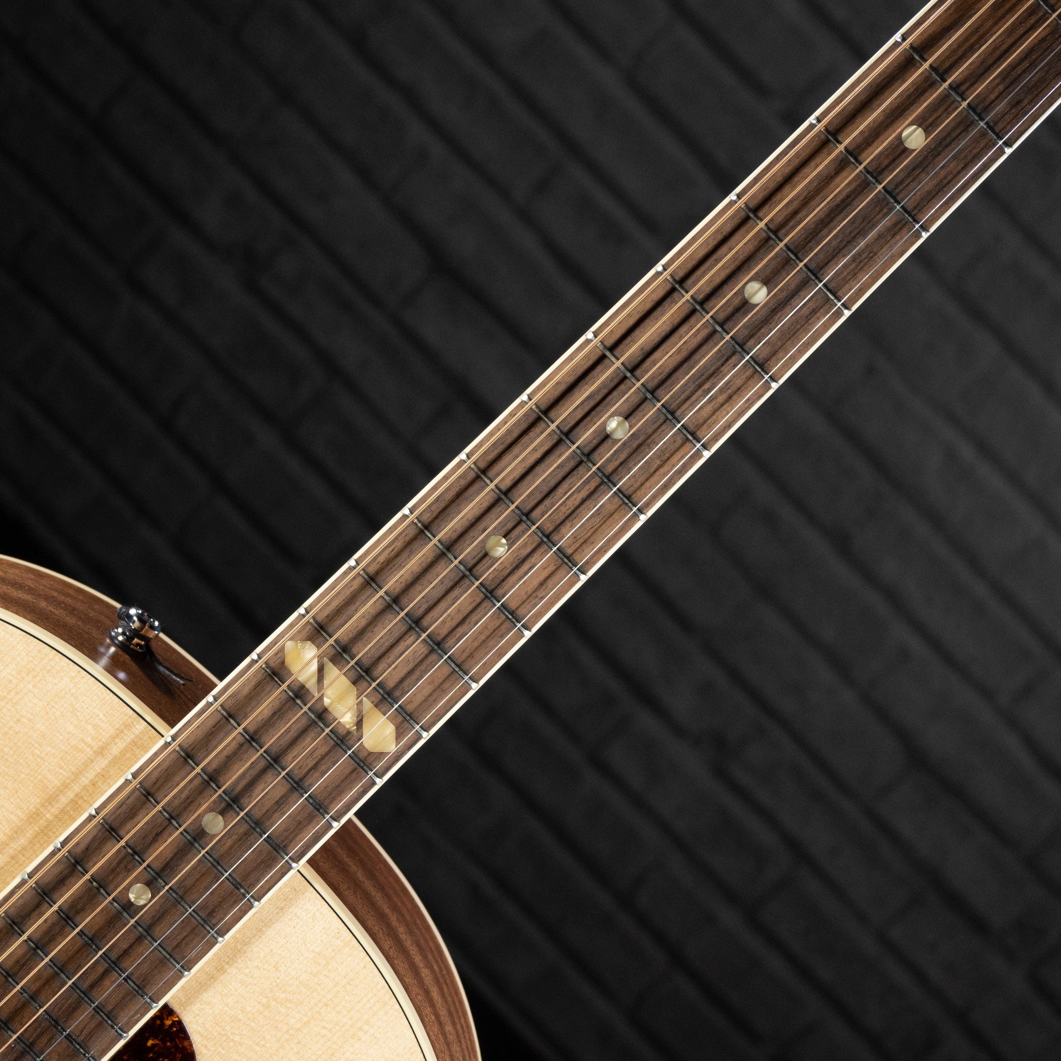 Godin Forum Natural RN GT EQ - Impulse Music Co.