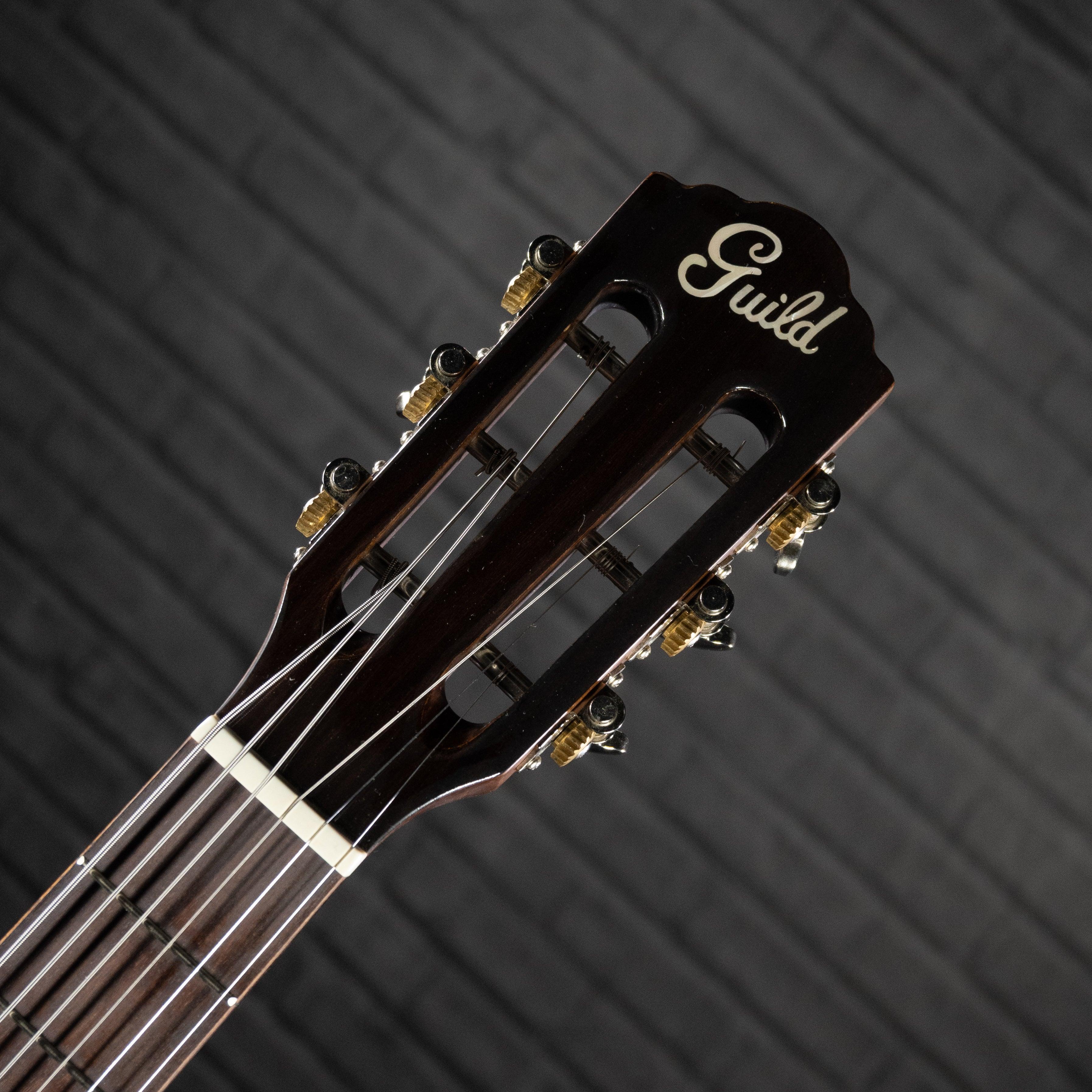 Guild P-240 Memoir Natural USED - Impulse Music Co.