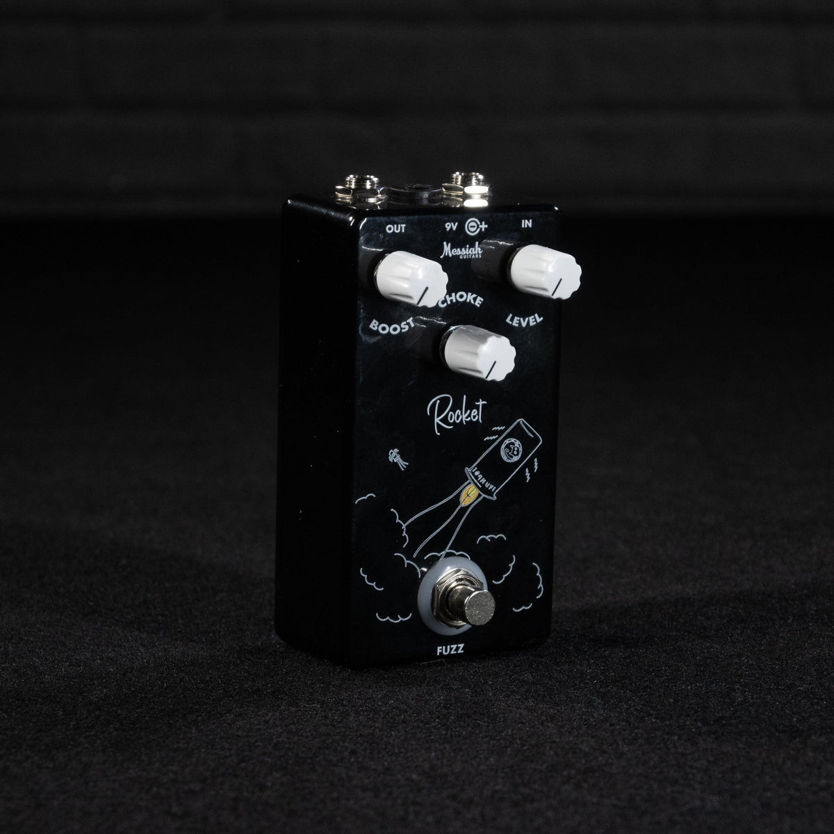 fuzz boost pedal Messiah Guitars Rocket Guitar Year_2016_Make_Lincoln_Model_Navigator_Engine_3.5L Gas effect transistor) to give Akku:20 Ah MKS Pedale IC-lite CT-lite
