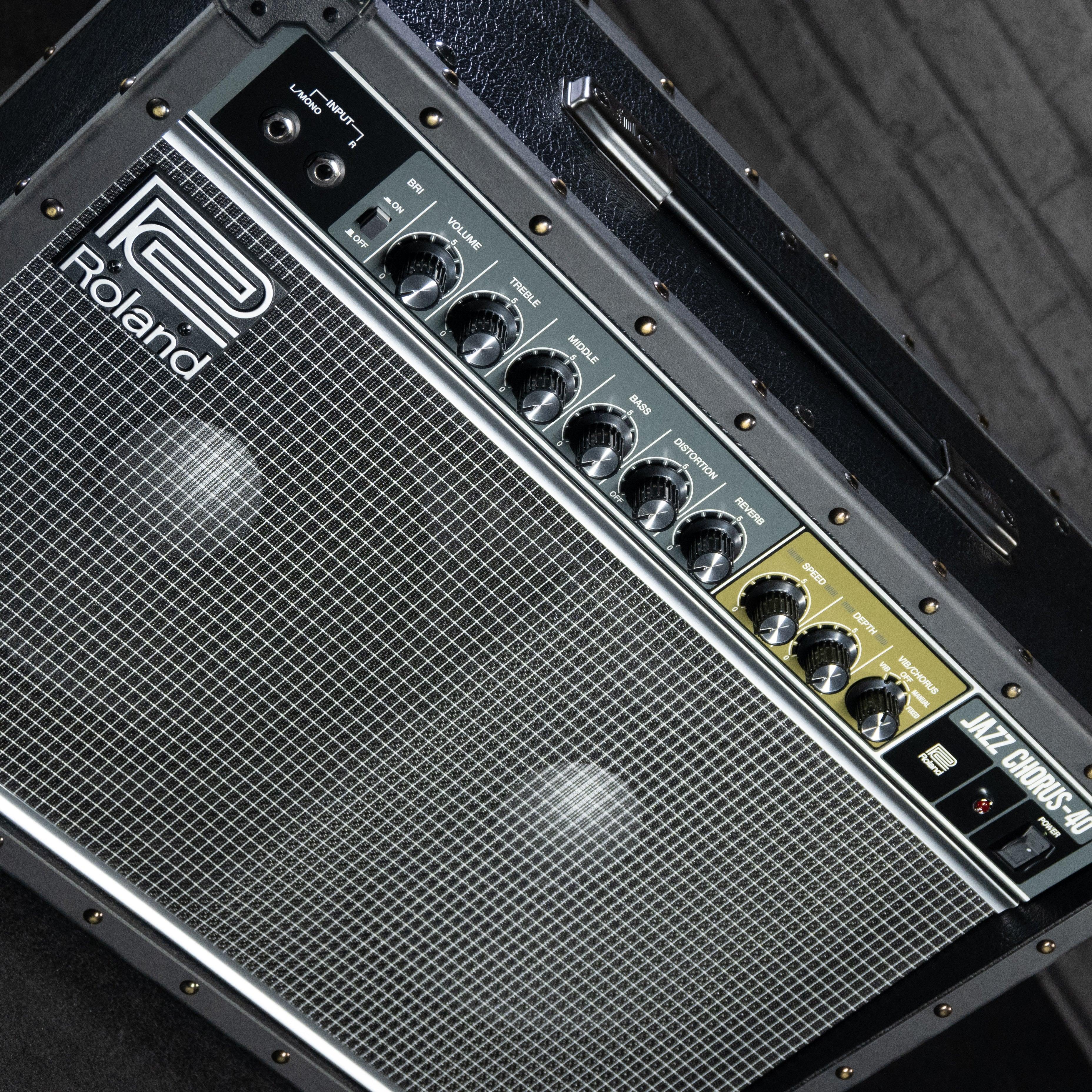 Roland Jazz Chorus JC-40 - Impulse Music Co.