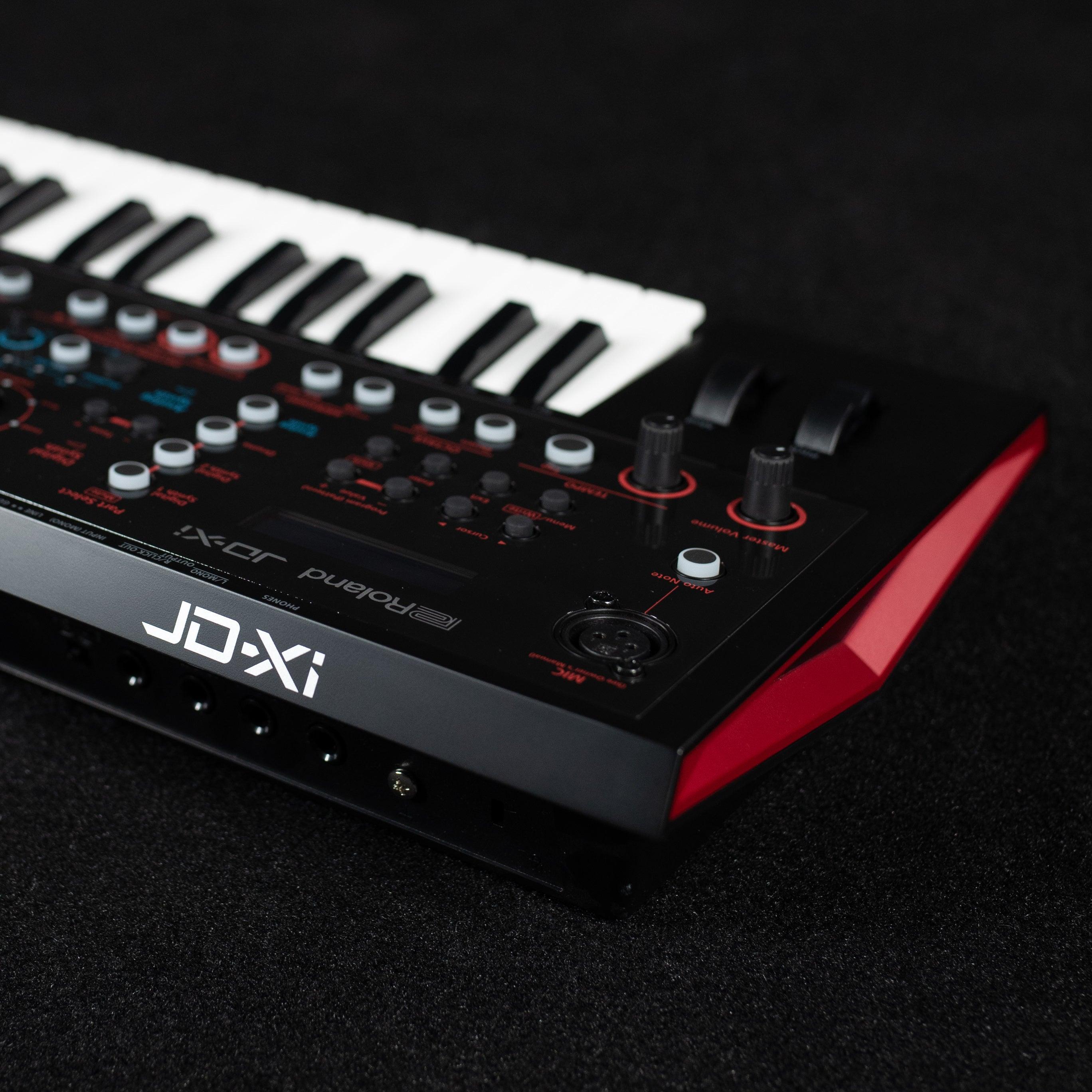 Roland JD-Xi Interactive Analog/Digital Crossover Synthesizer - Impulse Music Co.