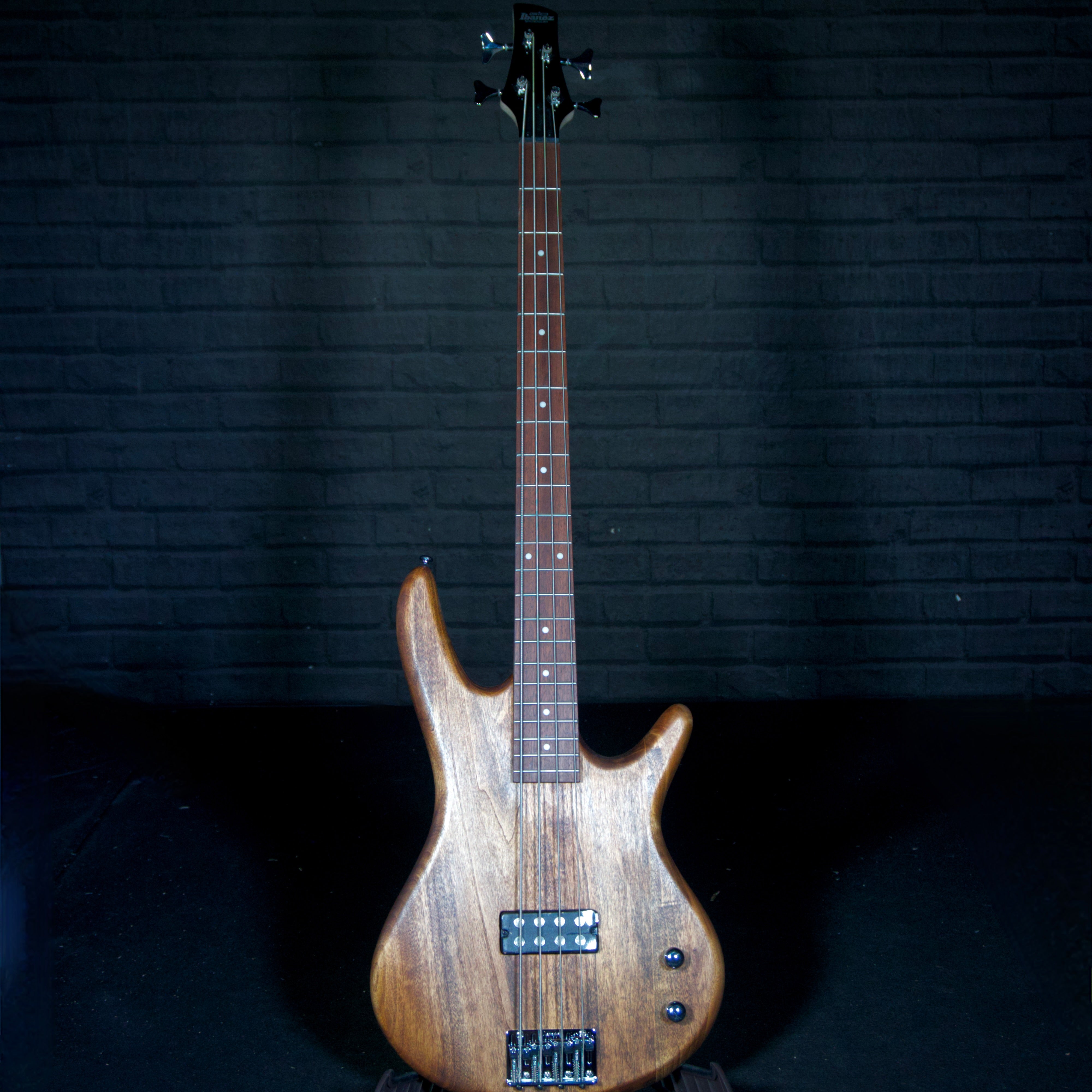 Ibanez Gio GSR100EX Bass Guitar (Mahogany Oil)