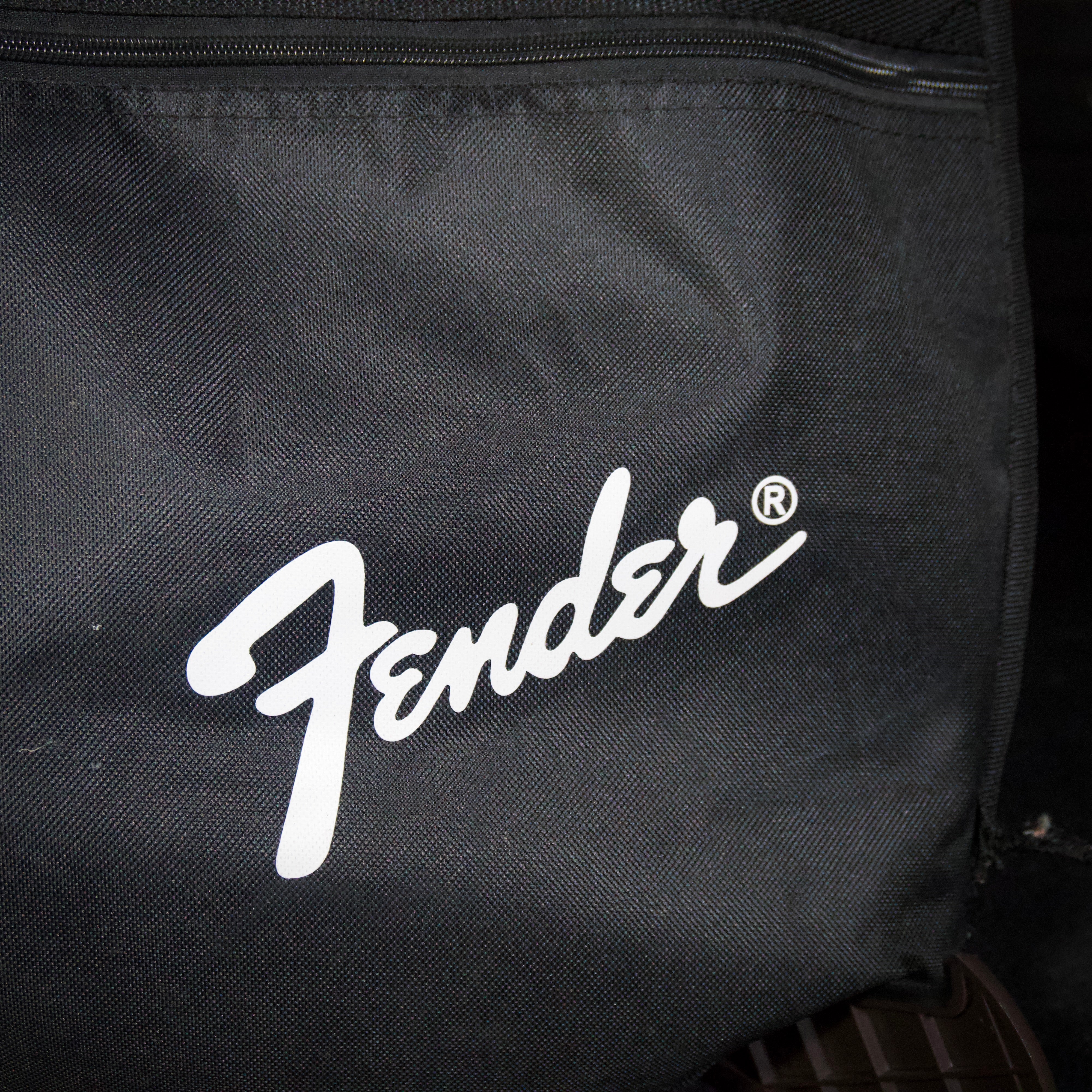 Squier Stratocaster Electric Guitar (Sunburst) w/ Amp [USED]