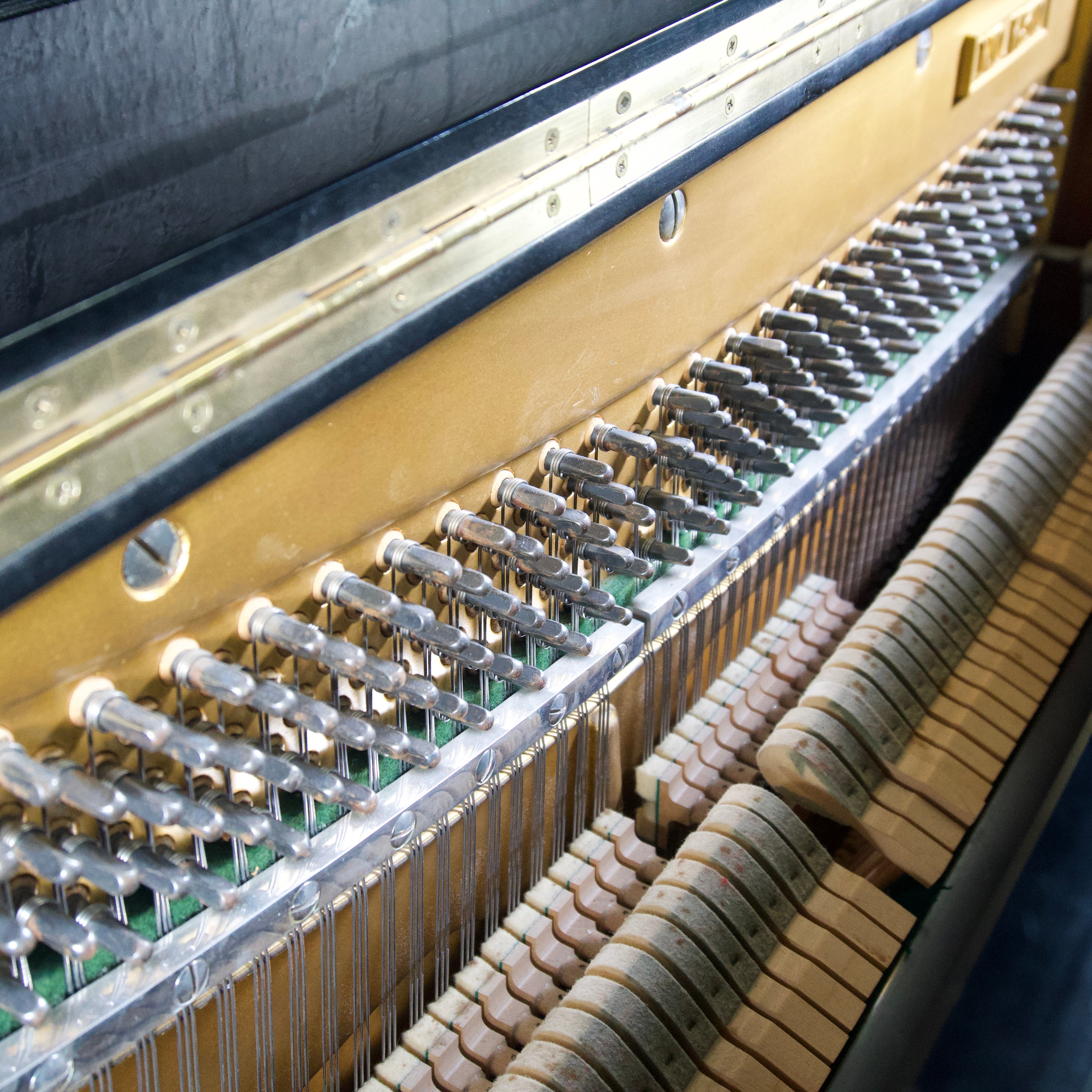 Kawai K50 Upright Piano (Black) [USED]