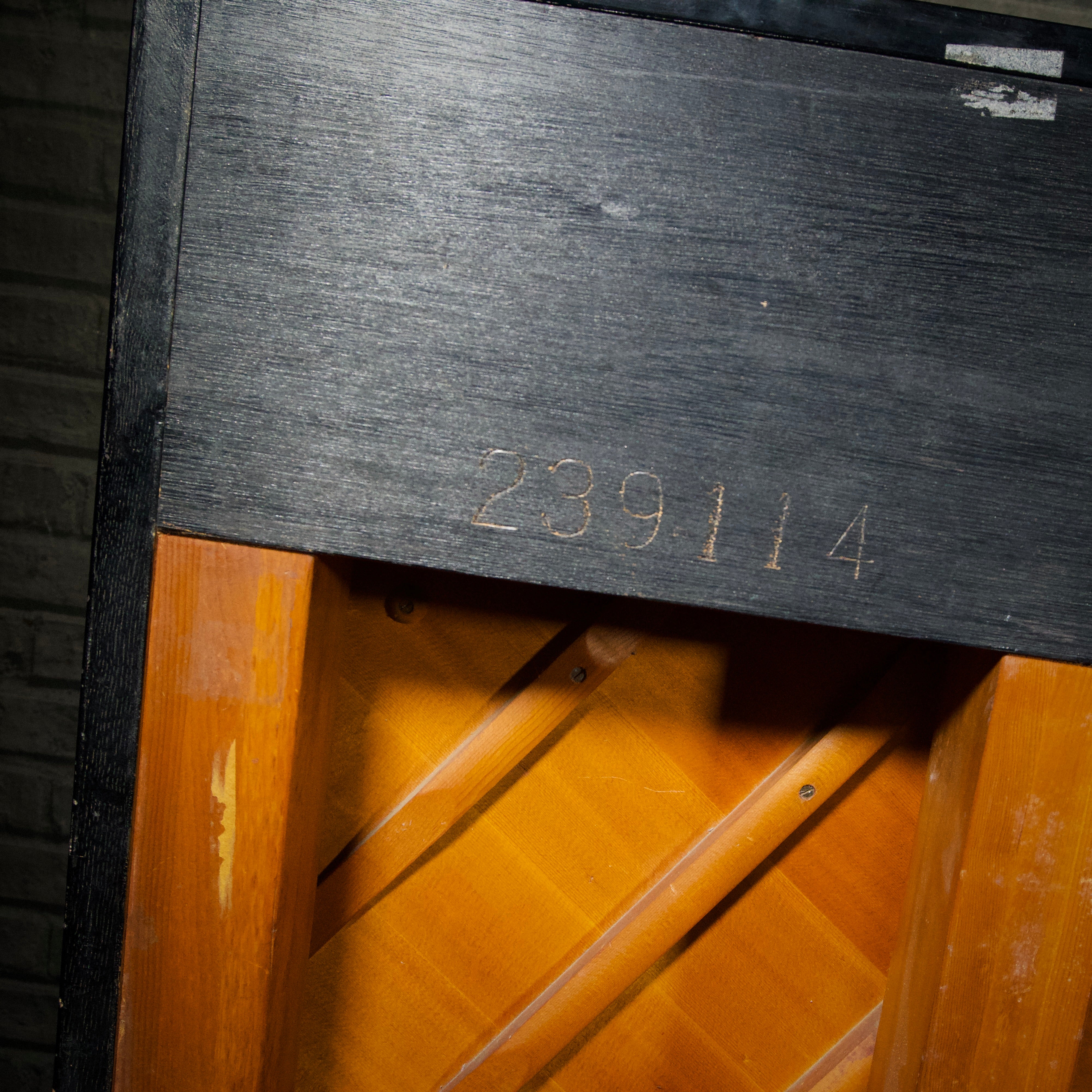 Yamaha U1 Upright Piano (Black) [USED]