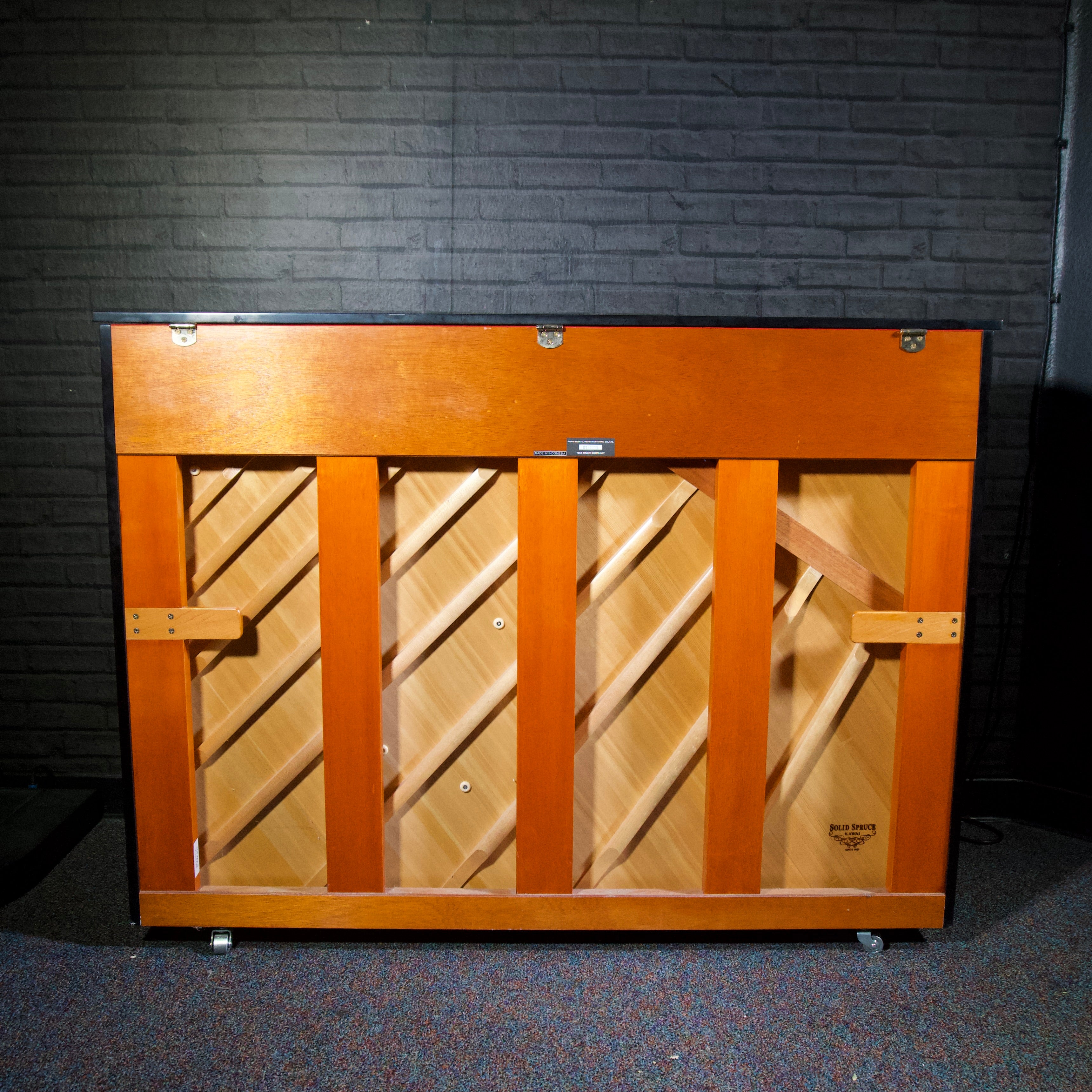 Kawai 506N Upright Piano (Black) [USED]