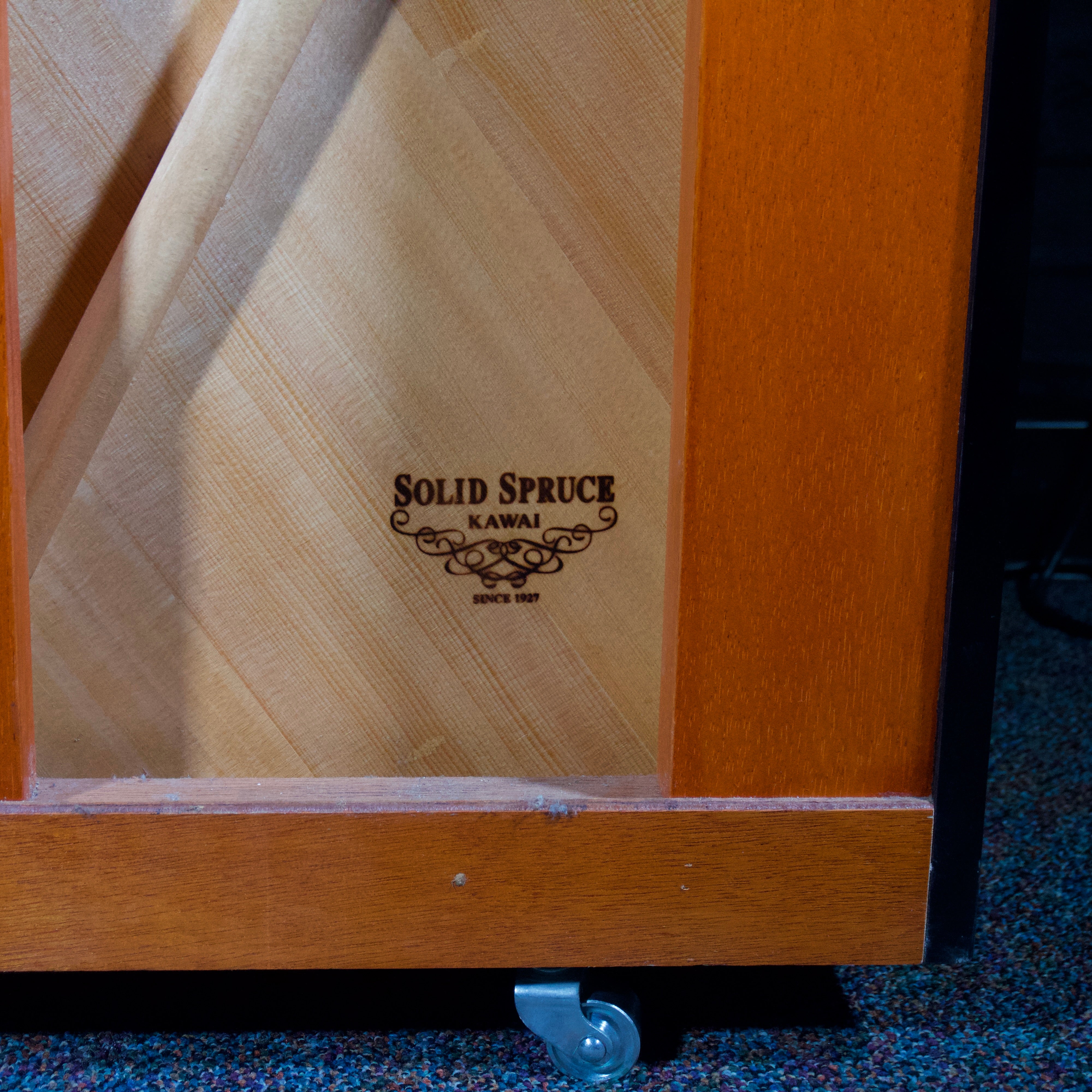 Kawai 506N Upright Piano (Black) [USED]