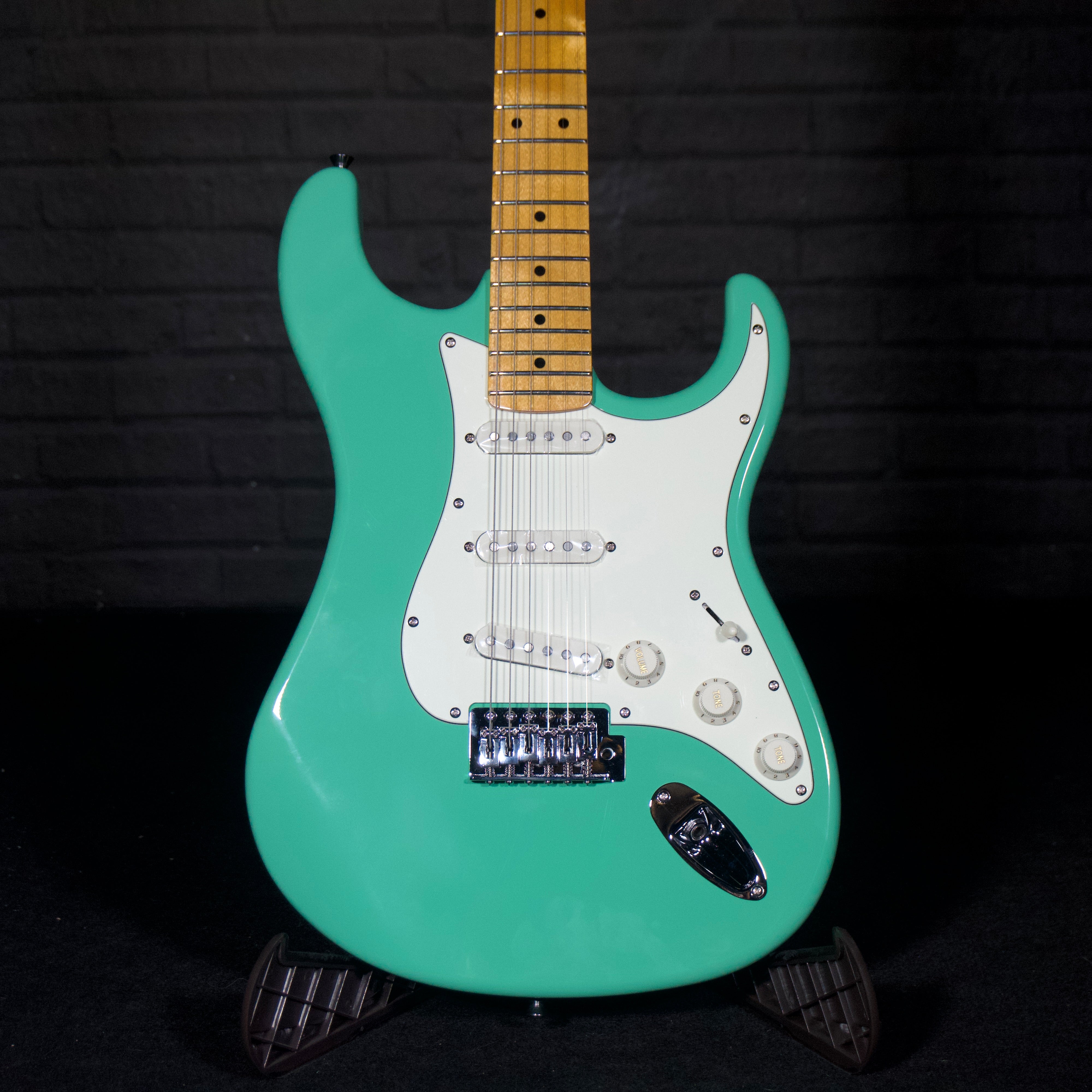 Tagima TG-530 Electric Guitar