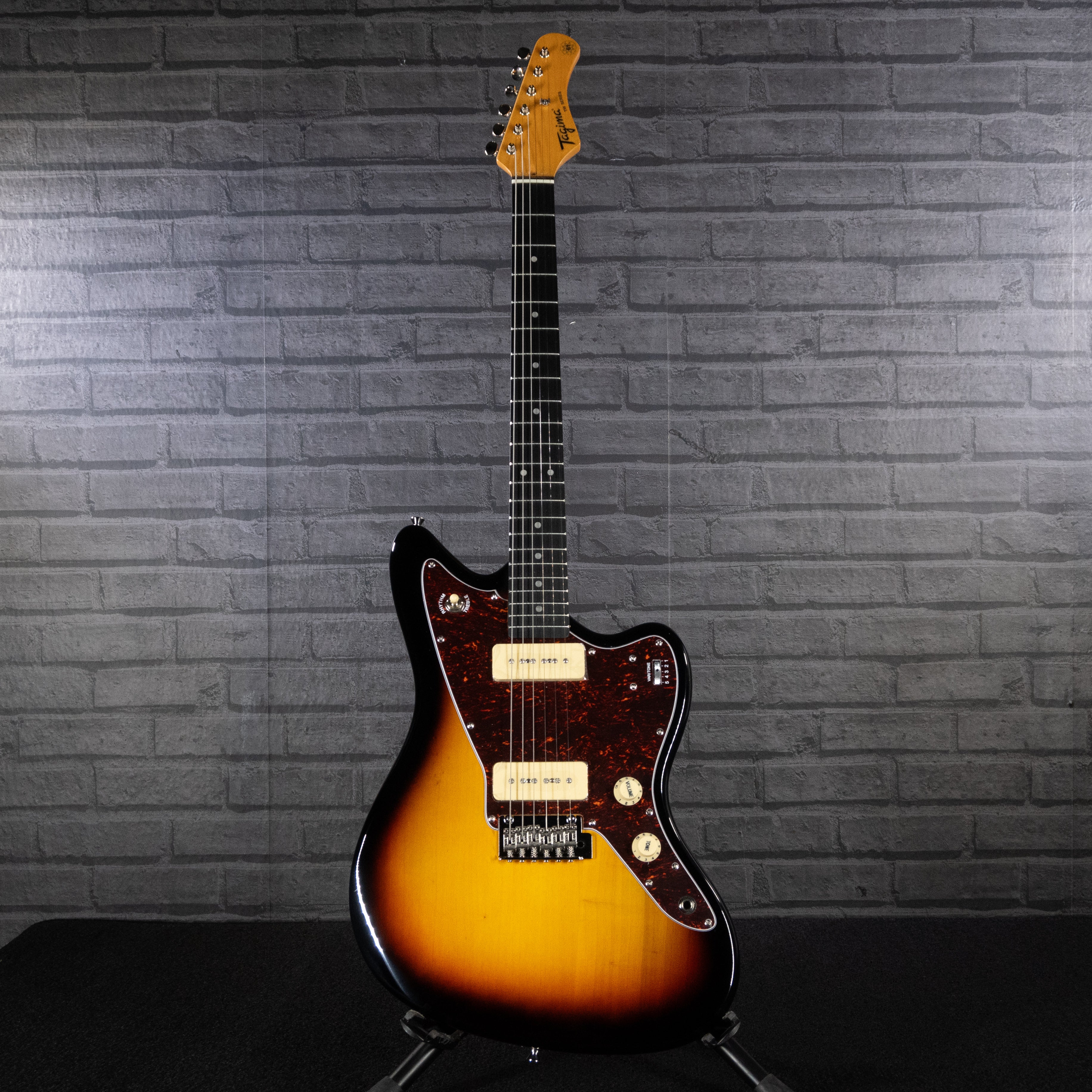 Tagima TW-61 Electric Guitar (Tri-Color Sunburst)