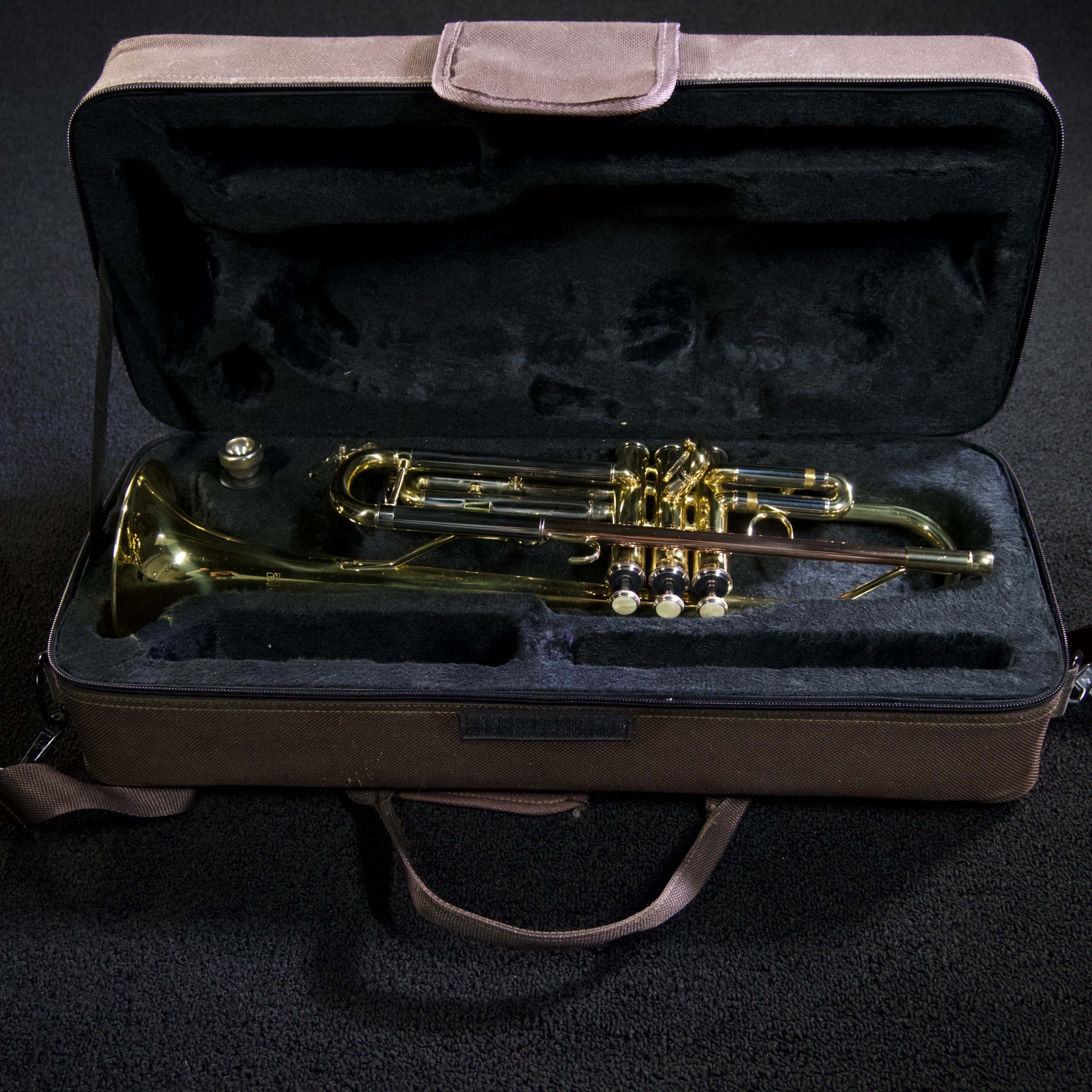 Eldon Trumpet w/ Case (USED)