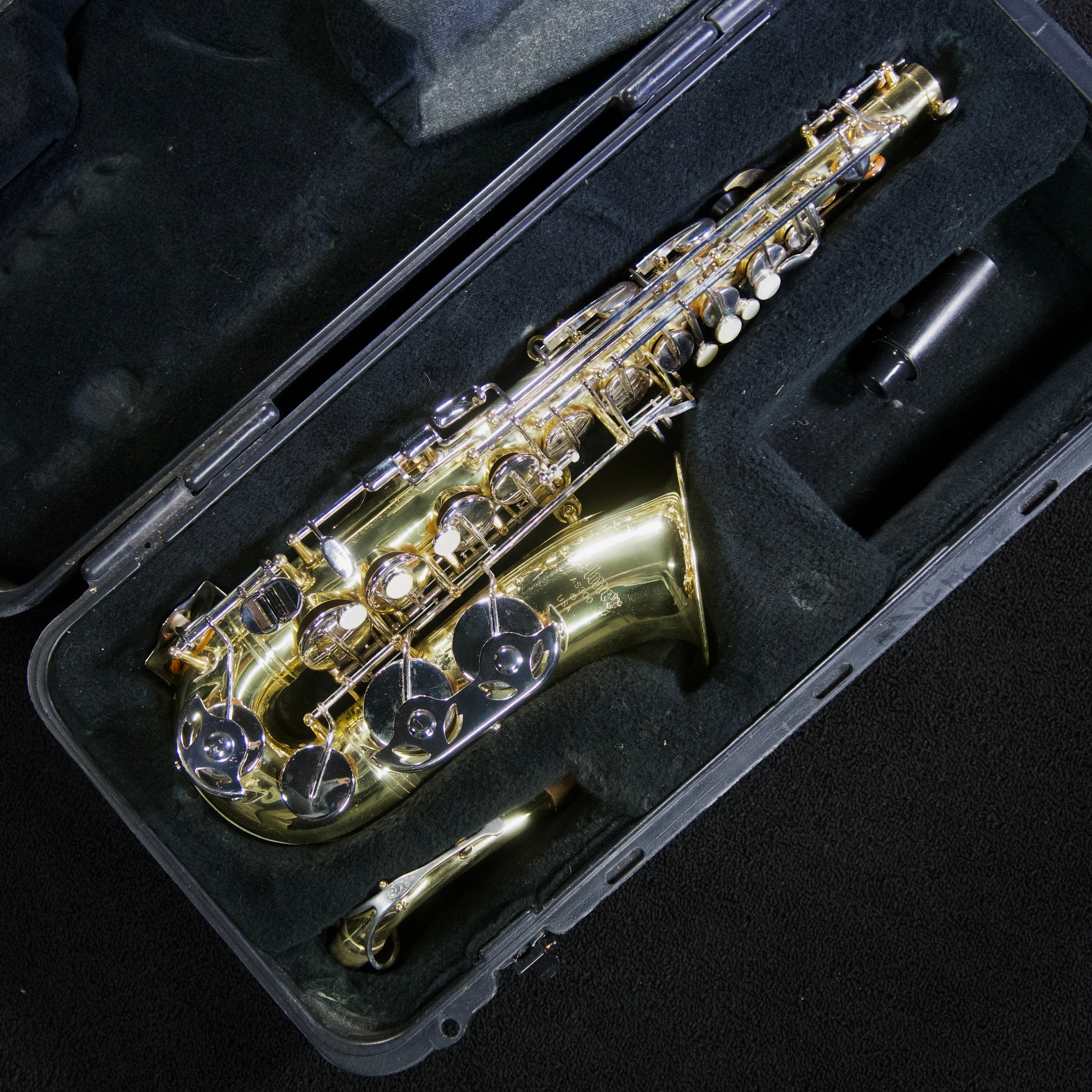 Selmer Alto Saxophone w/ Case (USED)