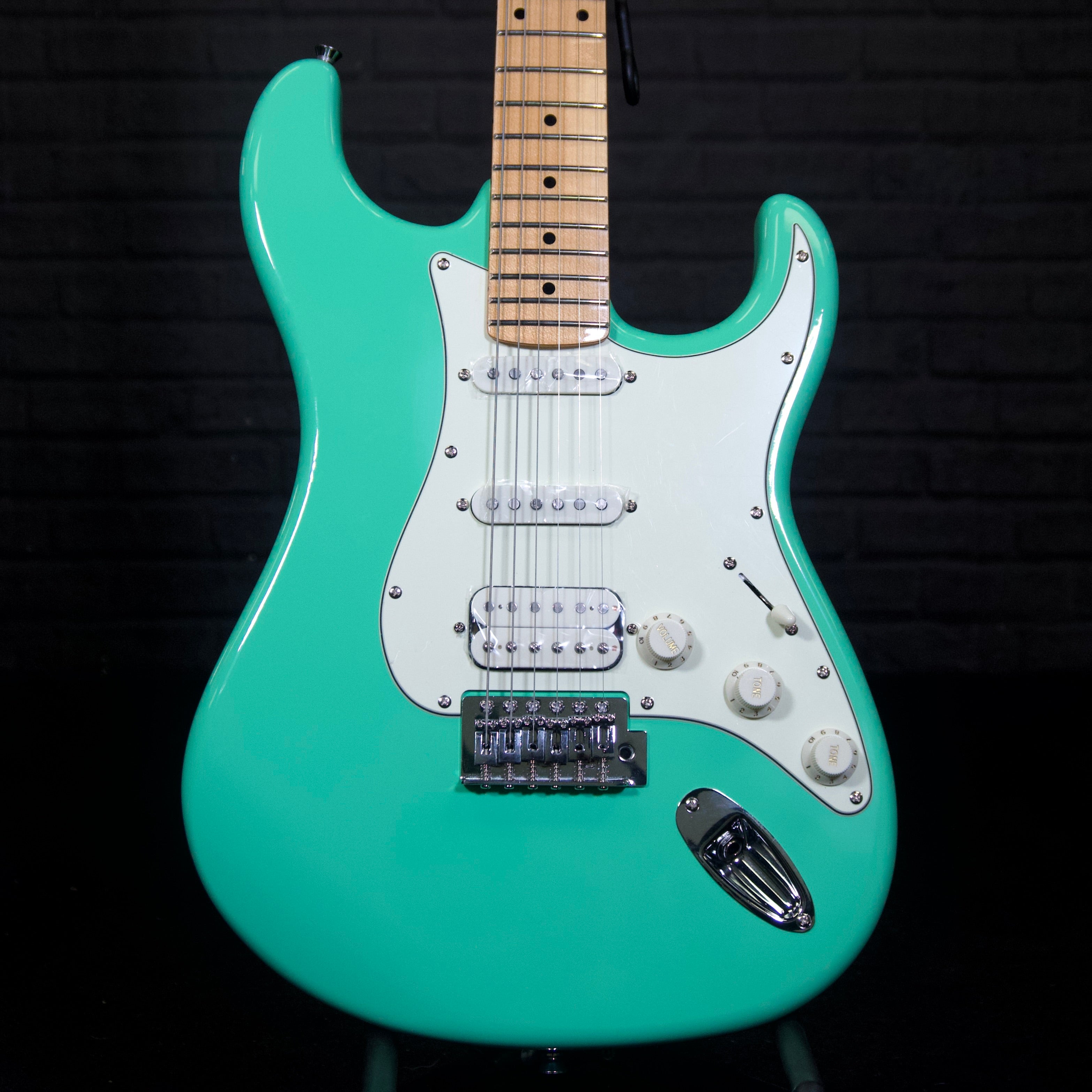 Tagima TG-540 Electric Guitar