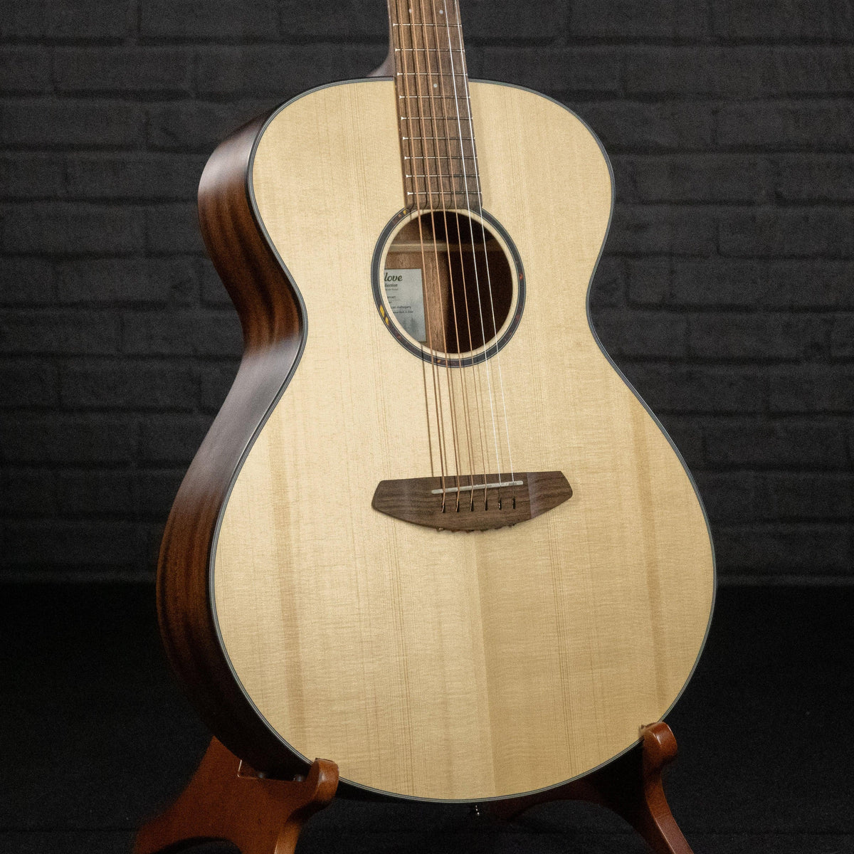 Breedlove Discovery Dread Mp Spruce/Maple Guitar – YWTP