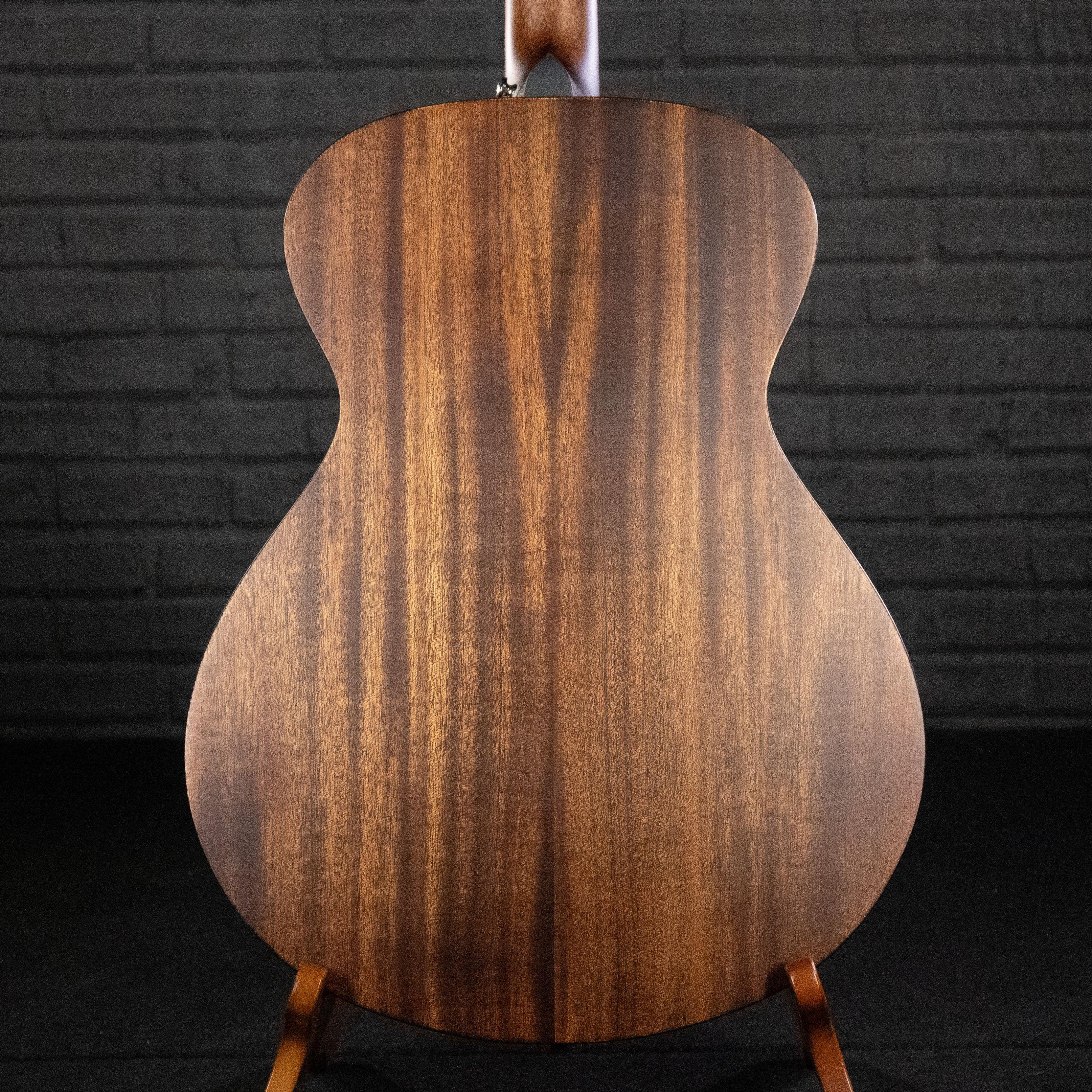 Breedlove Discovery S Concert (European Spruce - African Mahogany) - Impulse Music Co.