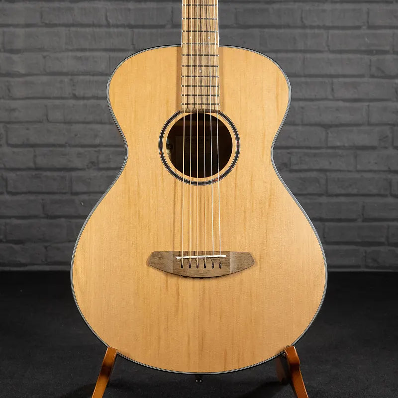 Breedlove Discovery S Concertina Natural Satin