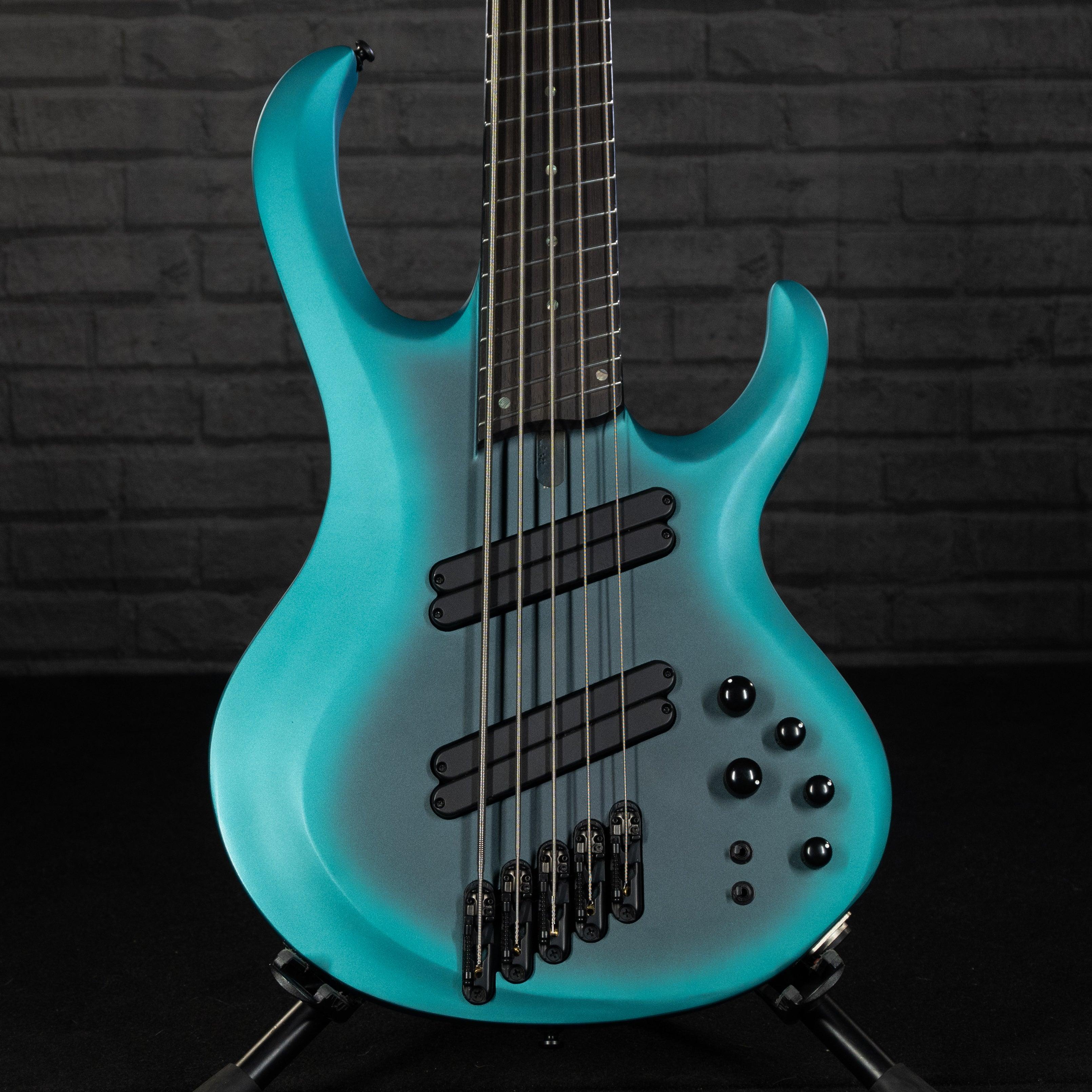 Ibanez BTB605MS Electric Bass Guitar (Cerulean Aura Burst Matte) USED - Impulse Music Co.