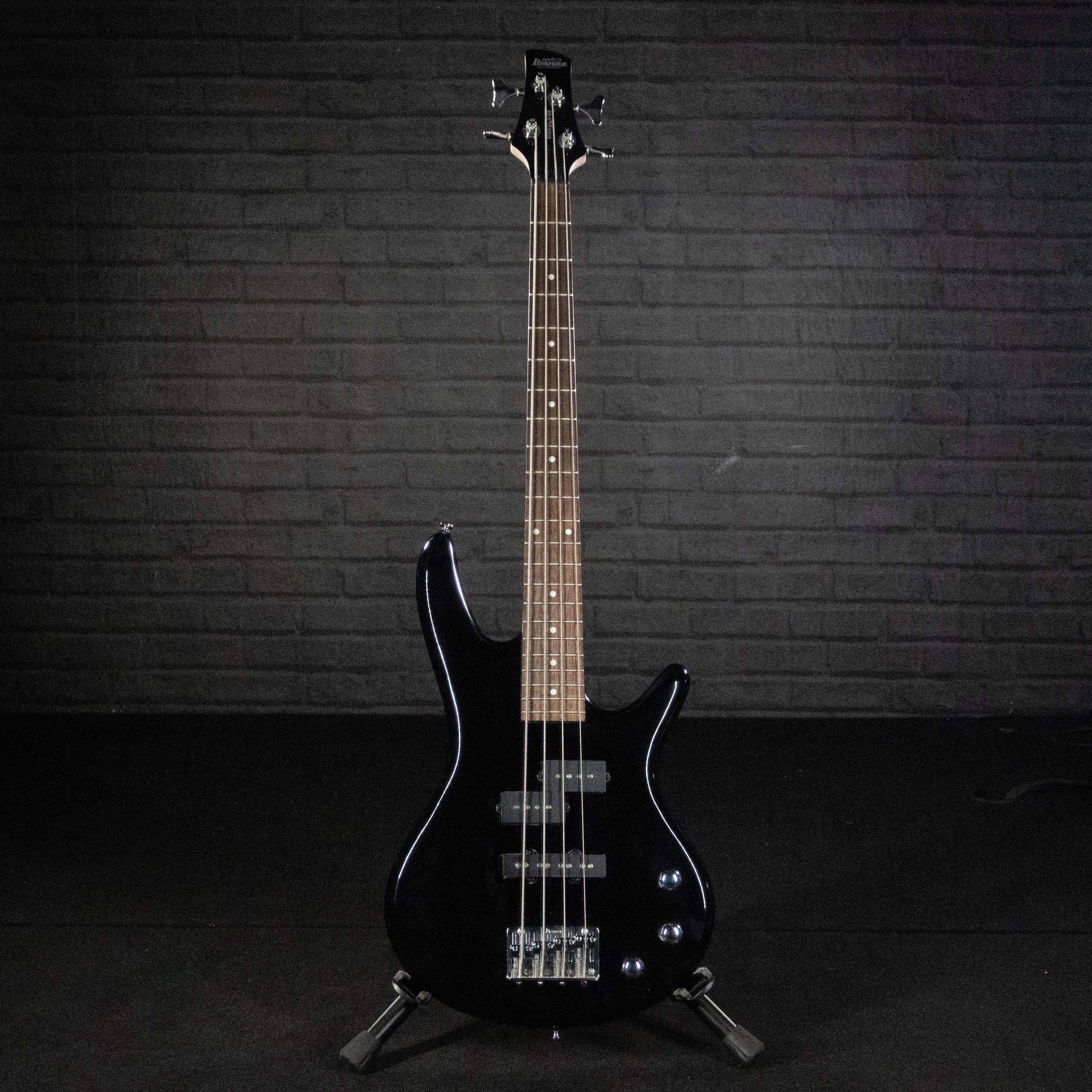 Ibanez MiKro GSRM20 Electric Bass Guitar (Black) USED - Impulse Music Co.