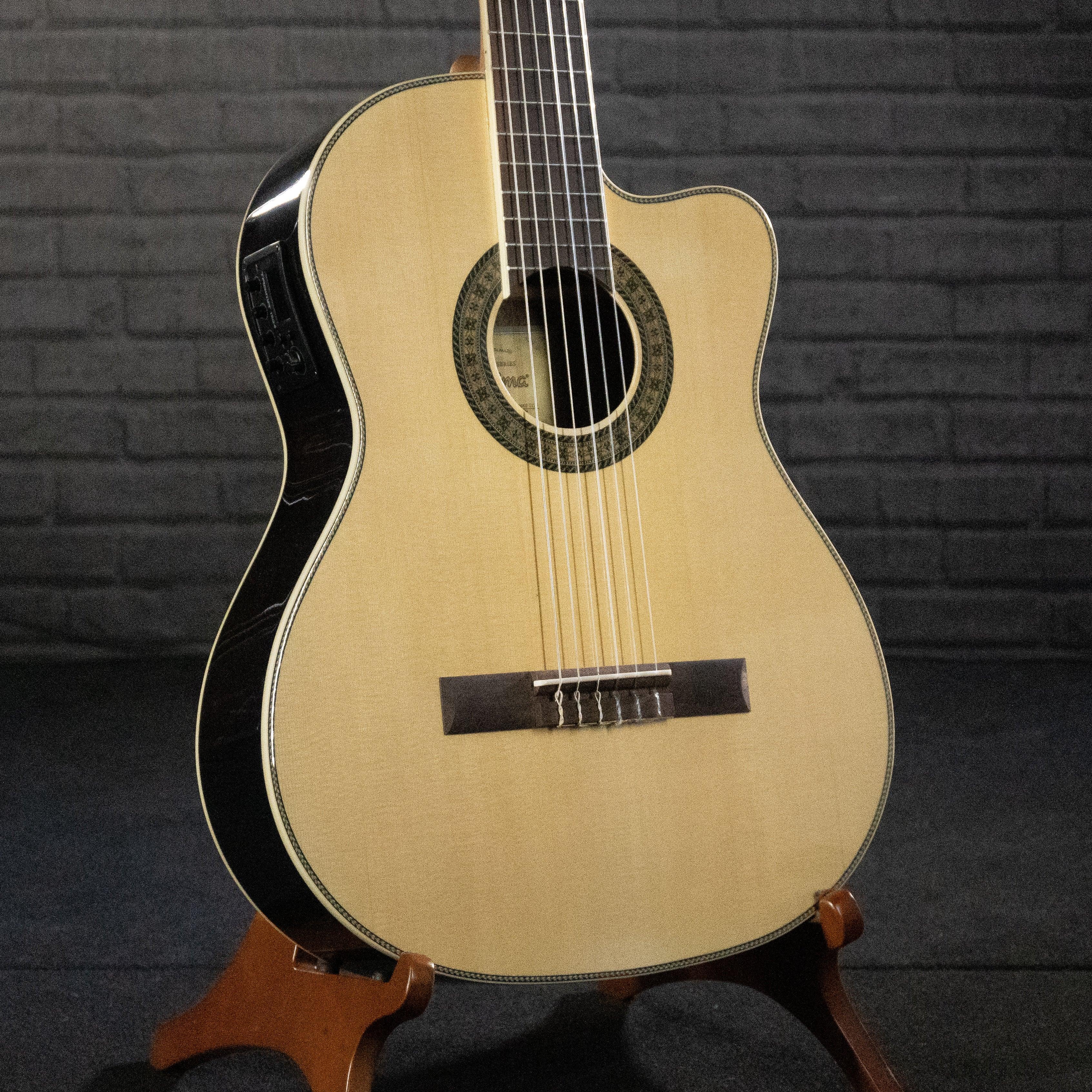 Tagima WS-10 EQ Classical Nylon Guitar (Natural) - Impulse Music Co.