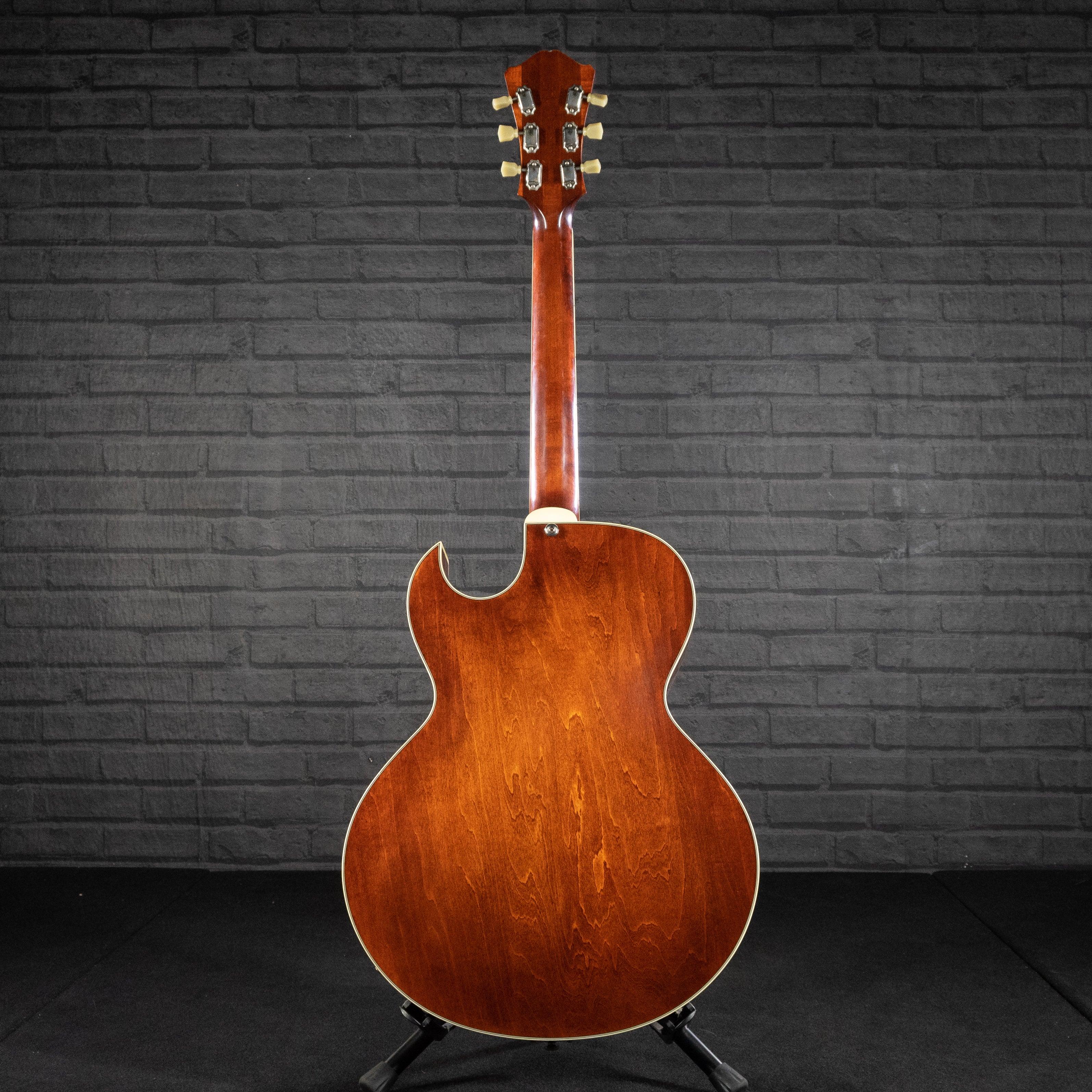 Eastman AR372CE Hollowbody Archtop Electric Guitar (Natural Finish) USED - Impulse Music Co.