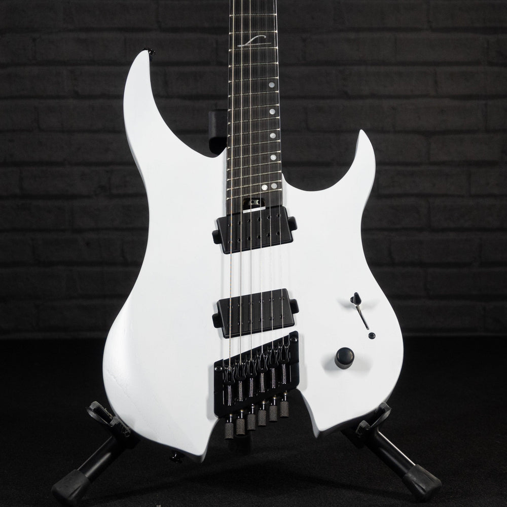 ghost guitar gear Legator Ghost G6FP 6-String Headless Multiscale Electric Guitar (SnowF