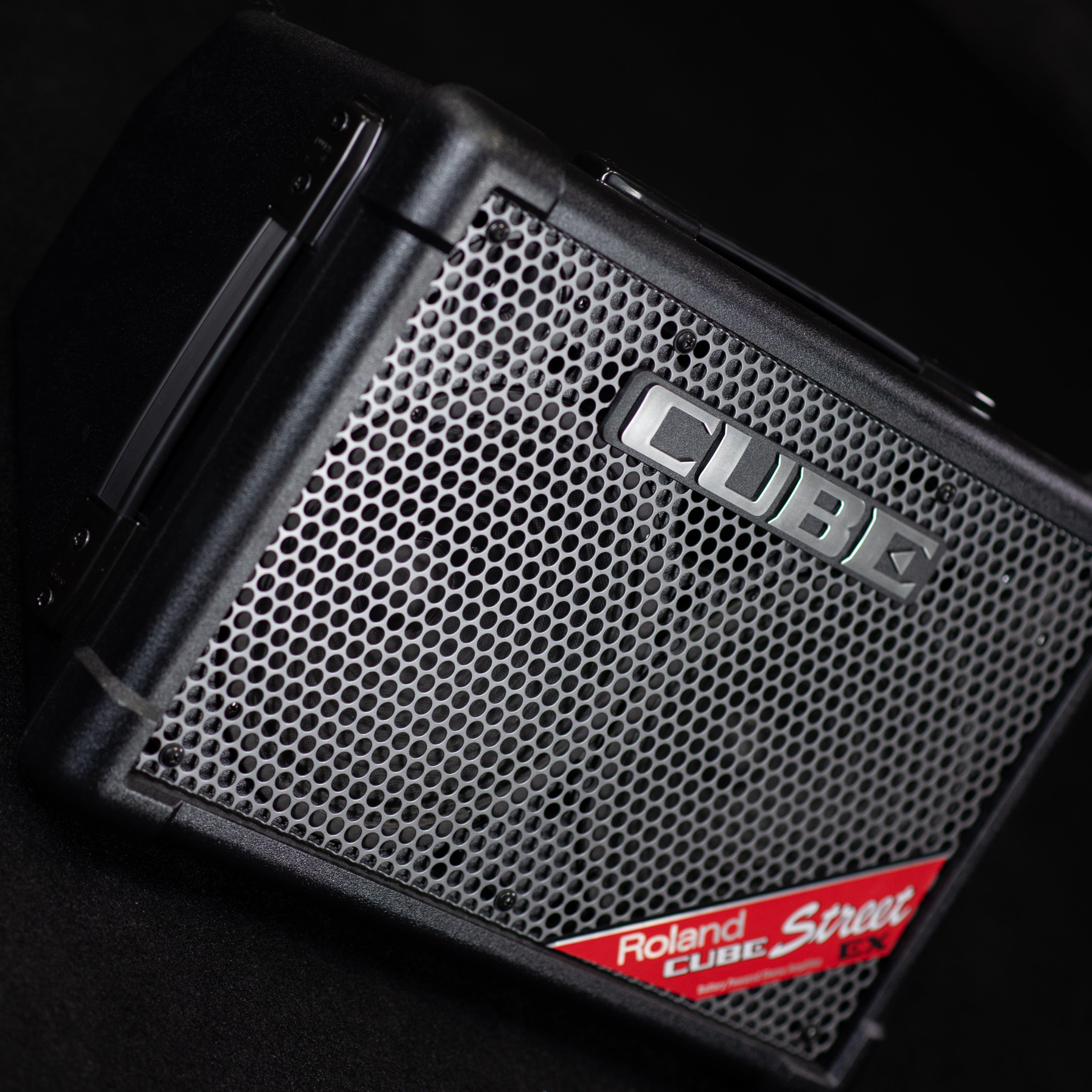 Roland CUBE Street EX Battery-Powered Stereo Amplifier - Impulse Music Co.