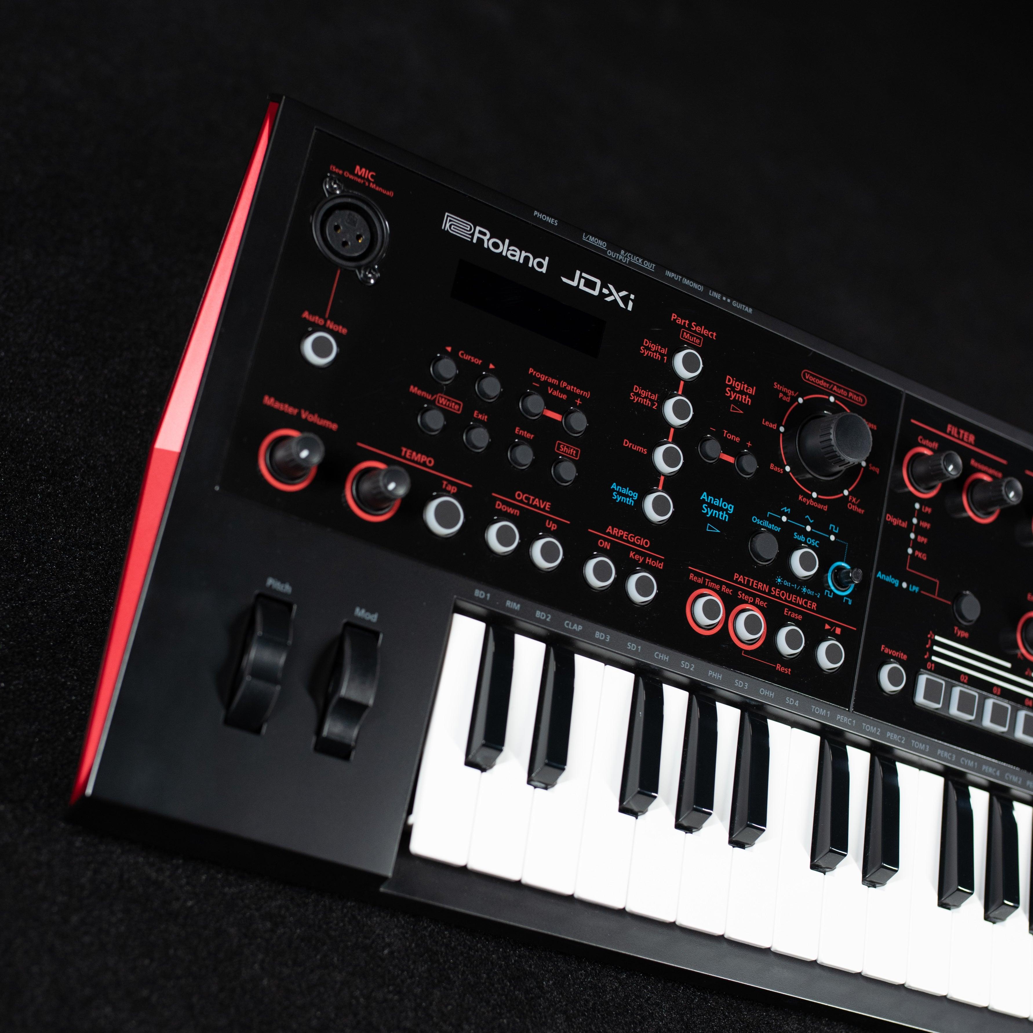 Roland JD-Xi Interactive Analog/Digital Crossover Synthesizer - Impulse Music Co.