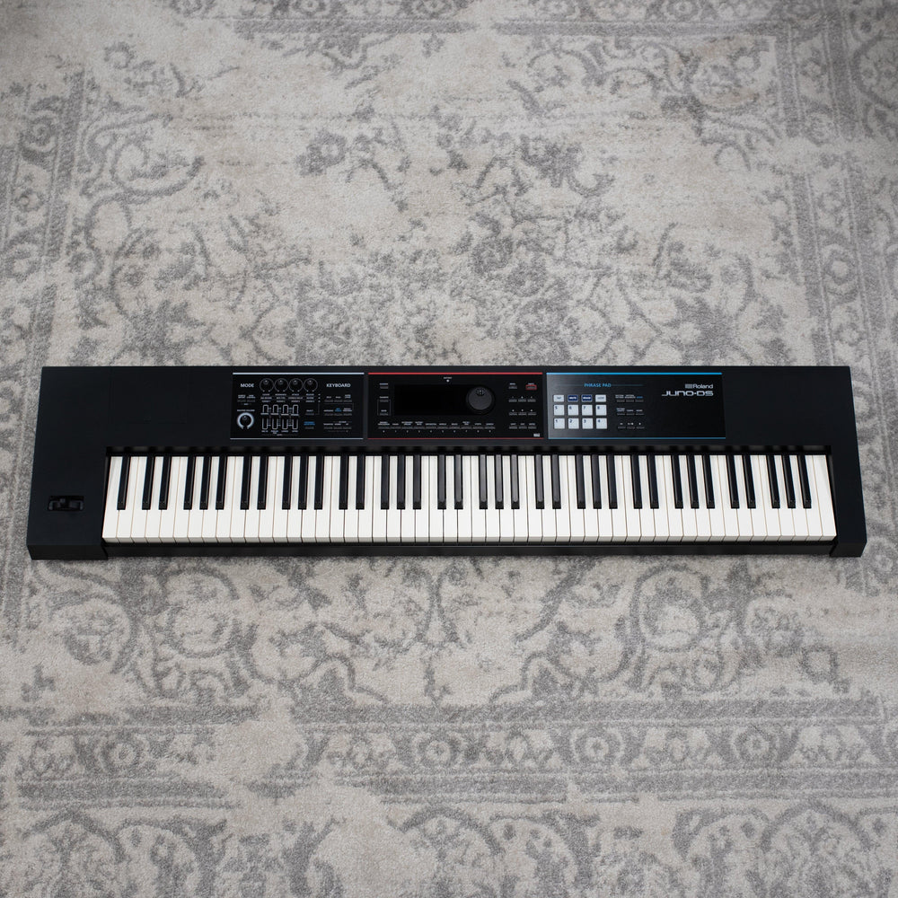 Roland Juno DS88 freeshipping - Impulse Music Co