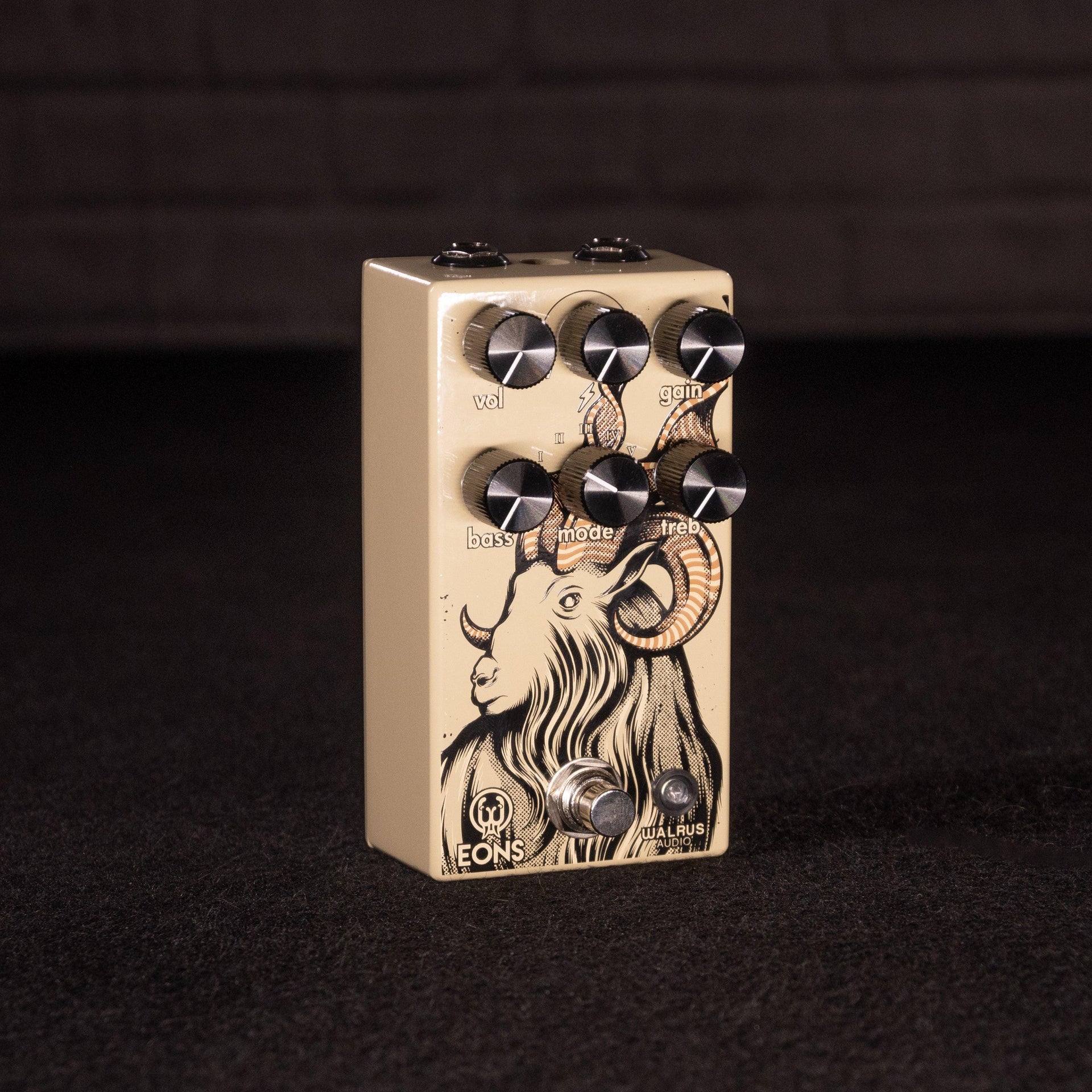 walrus fuzz pedal Walrus Audio Eons Five-State Fuzz Guitar Pedal